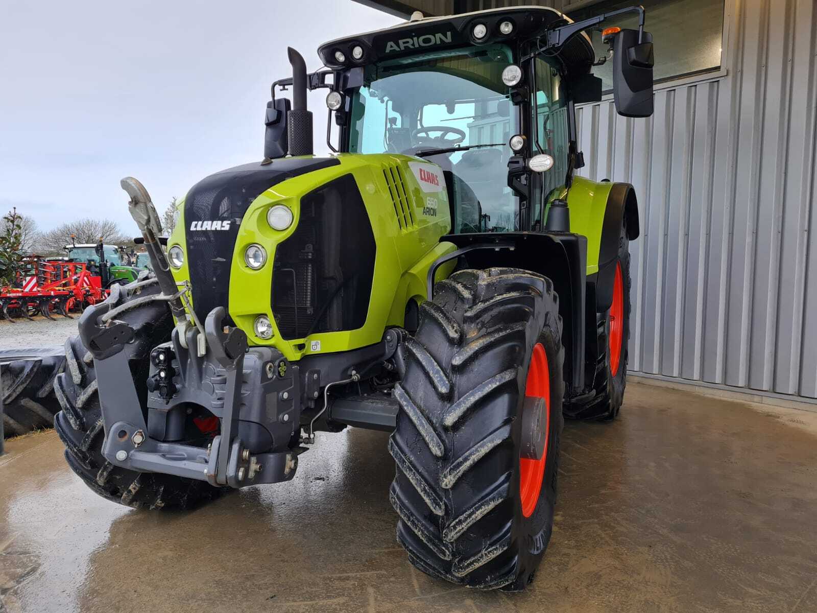 CLAAS ARION 650 CMATIC CEBIS