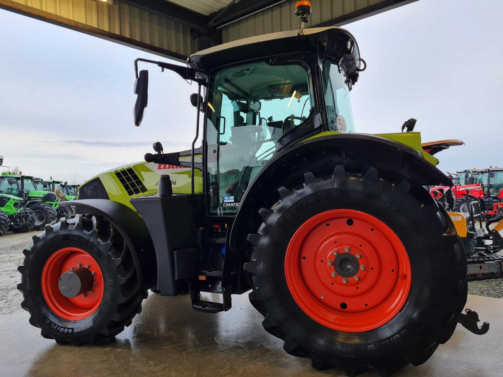 CLAAS ARION 650 CMATIC CEBIS