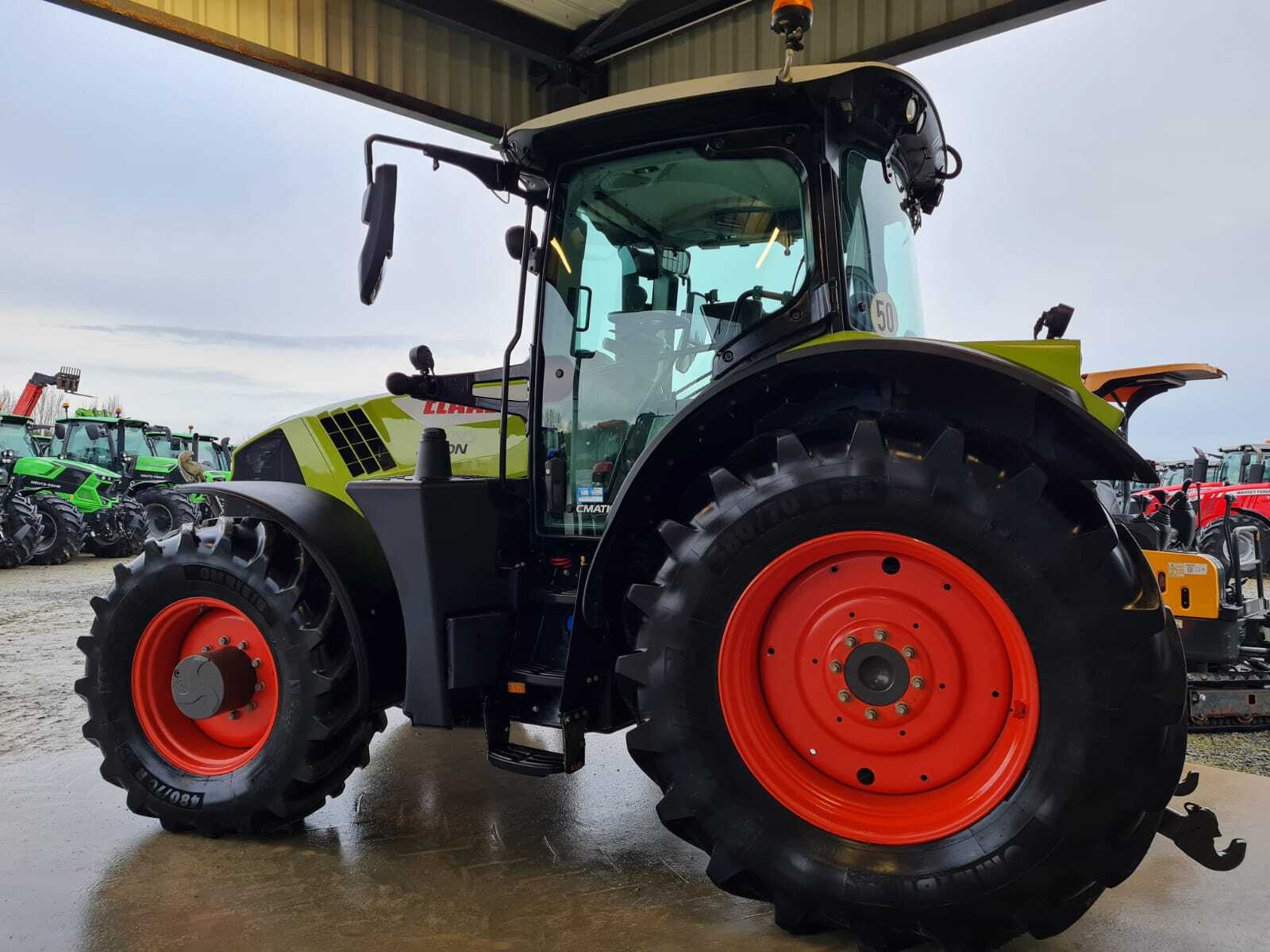 CLAAS ARION 650 CMATIC CEBIS