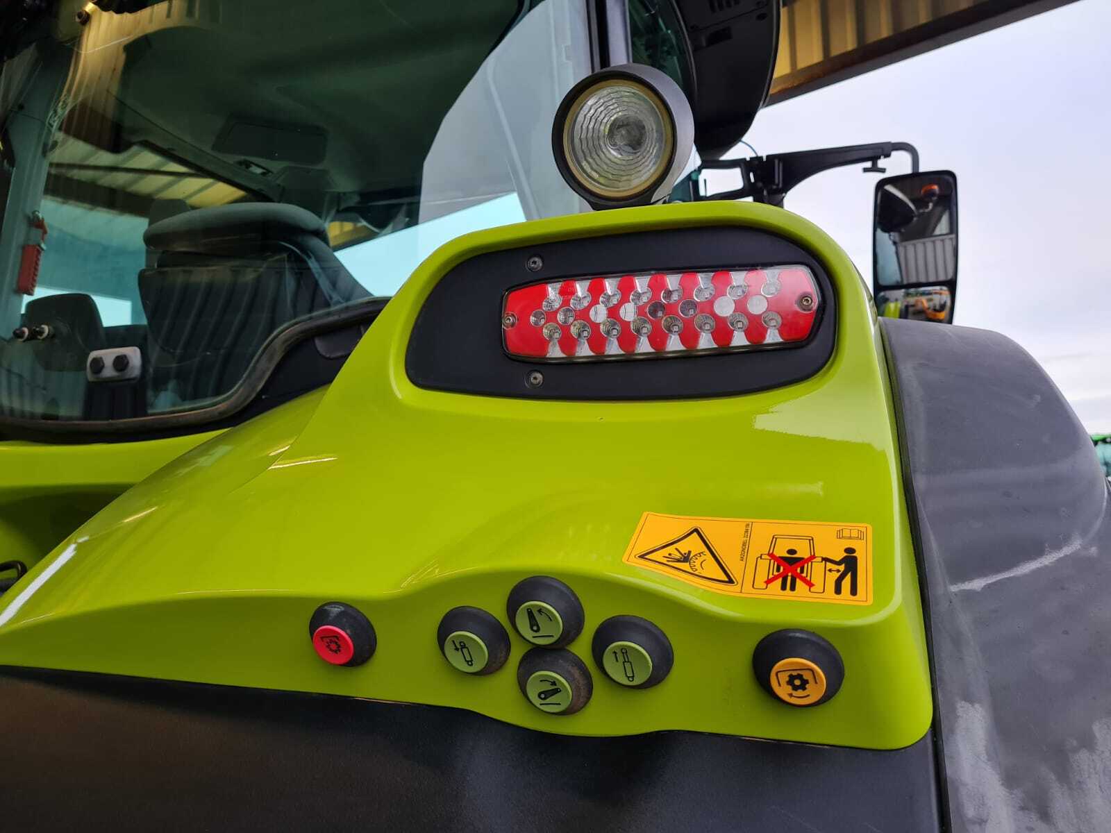 CLAAS ARION 650 CMATIC CEBIS