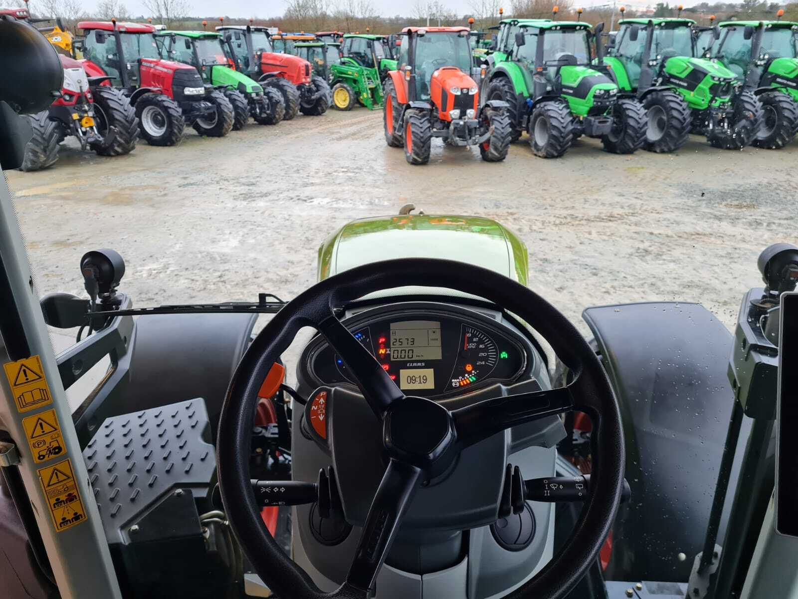 CLAAS ARION 650 CMATIC CEBIS