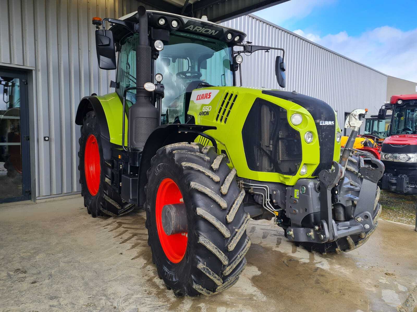 CLAAS ARION 650 CMATIC CEBIS