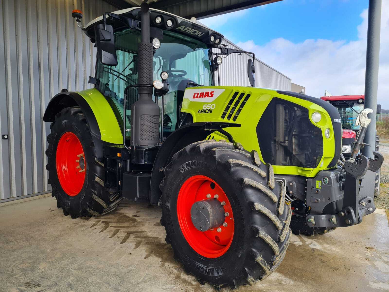 CLAAS ARION 650 CMATIC CEBIS