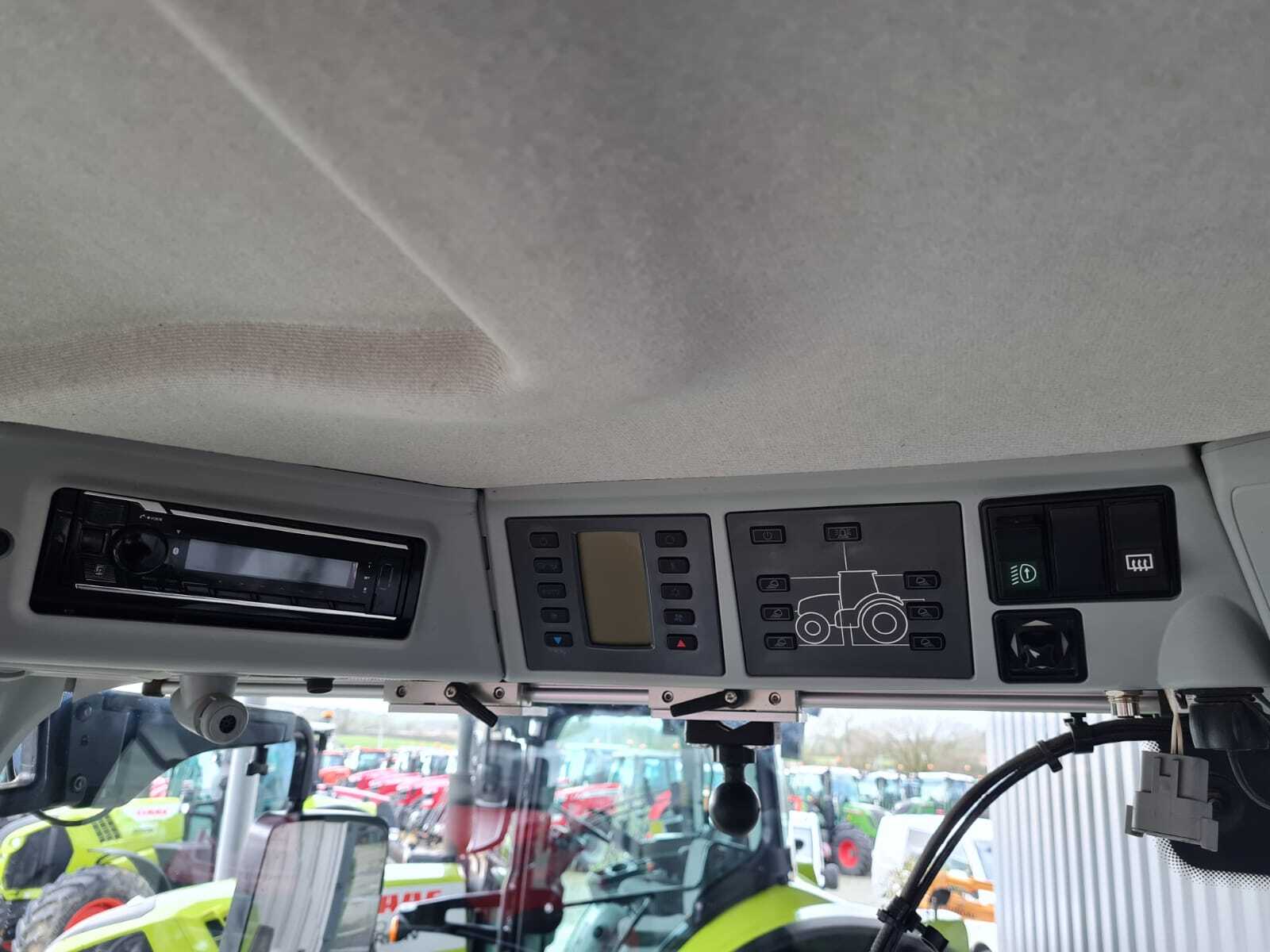 CLAAS ARION 650 CMATIC CEBIS