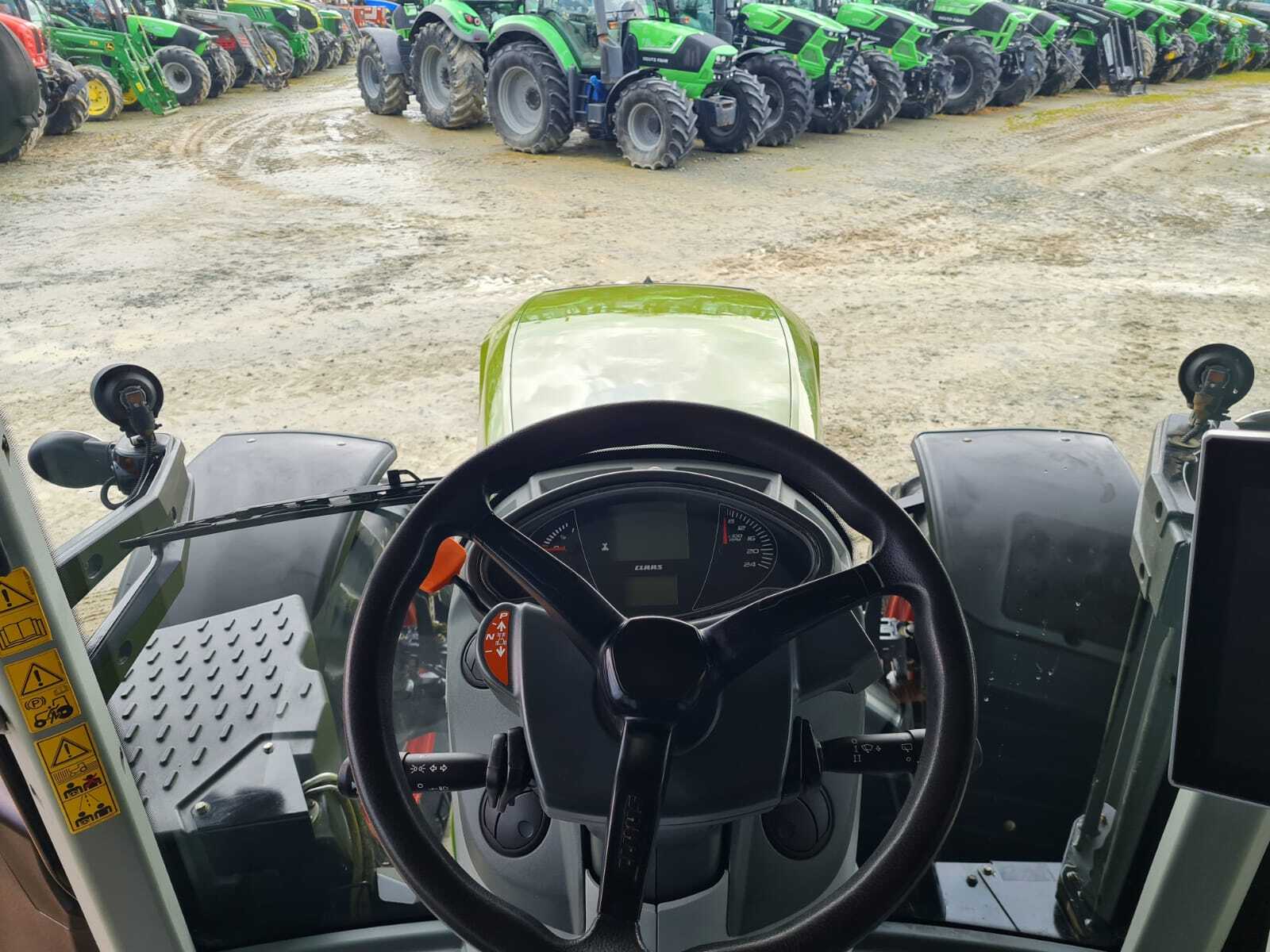 CLAAS ARION 650 CMATIC CEBIS