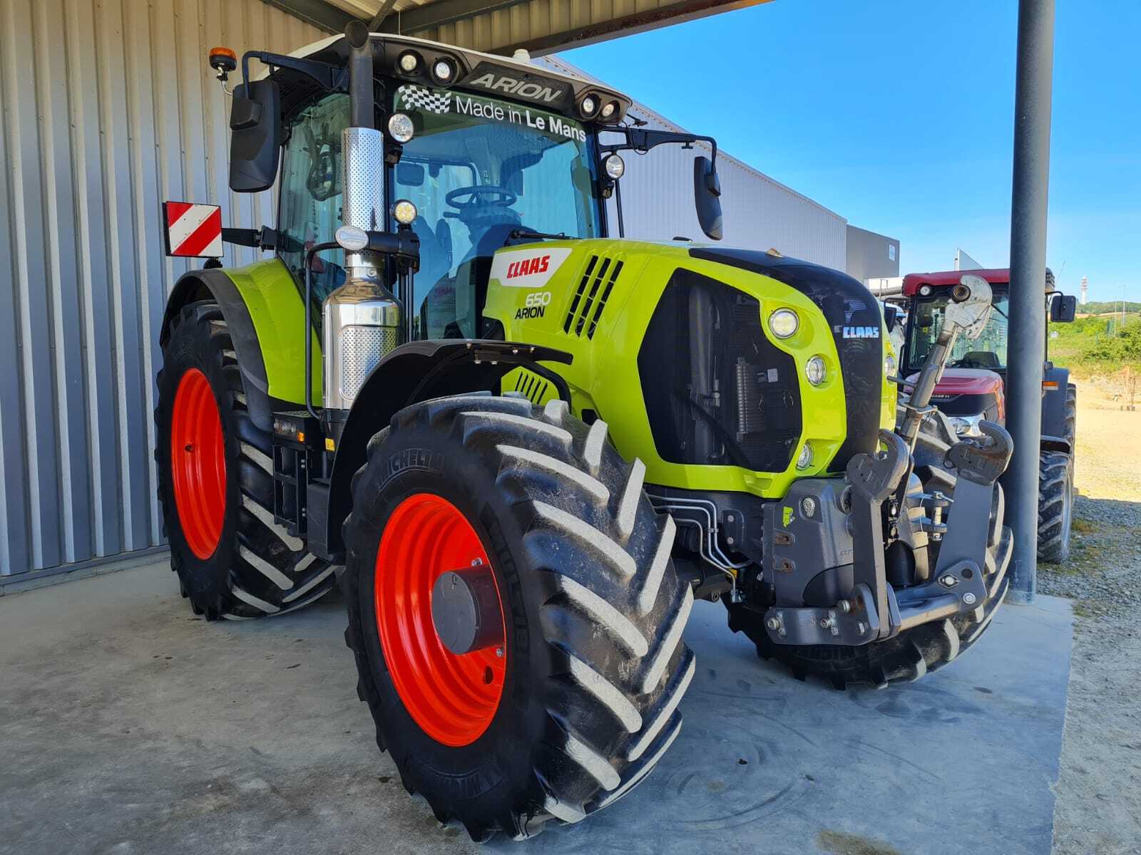 CLAAS ARION 650 CMATIC CEBIS