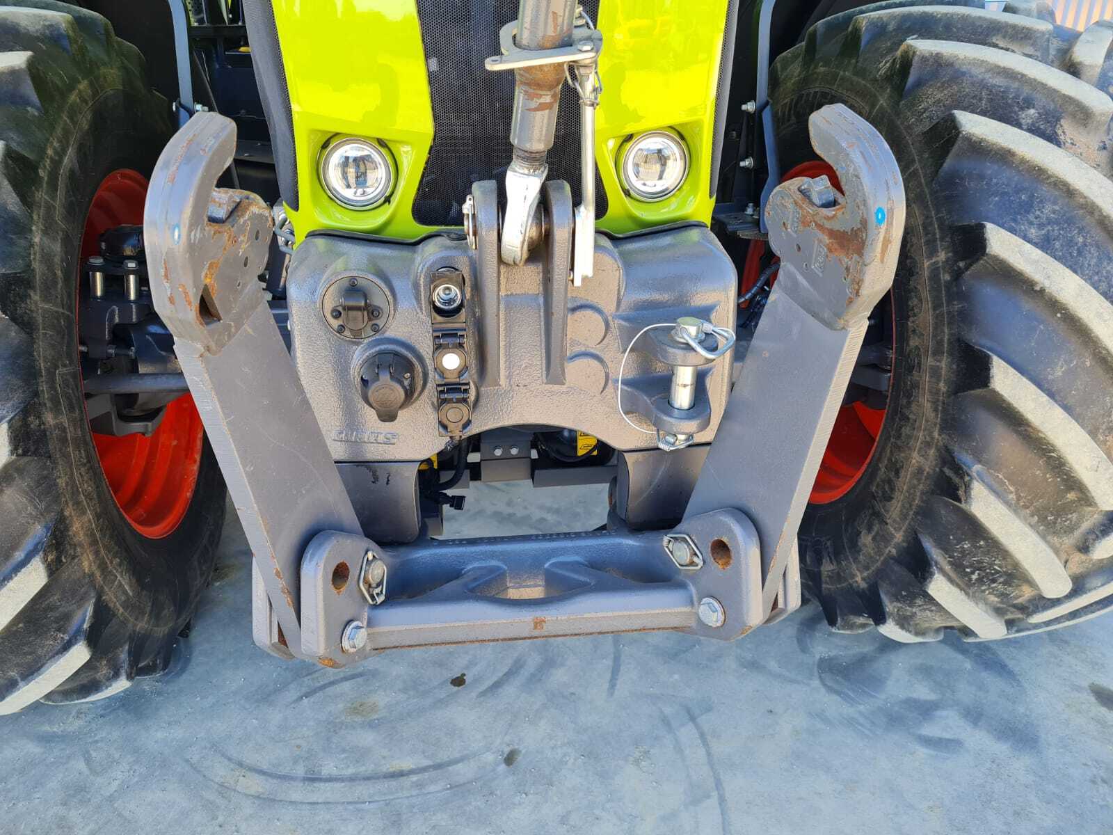 CLAAS ARION 650 CMATIC CEBIS