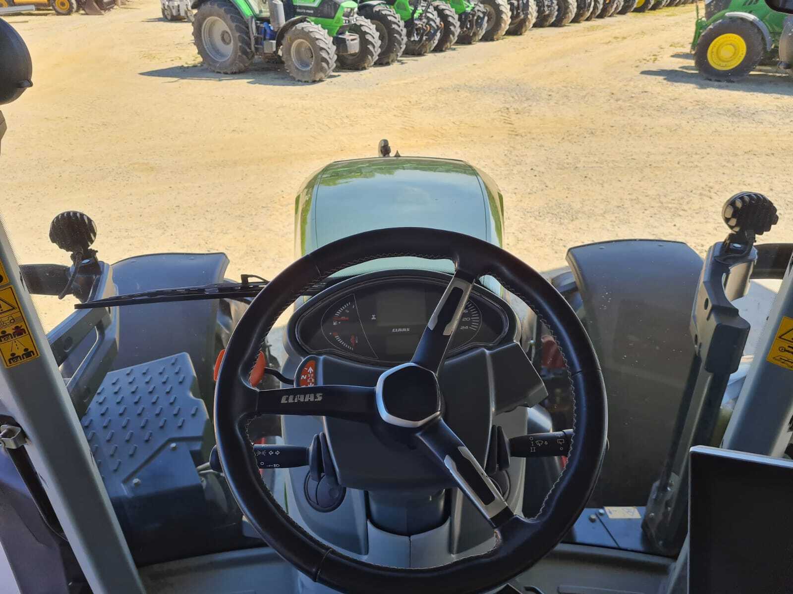 CLAAS ARION 650 CMATIC CEBIS