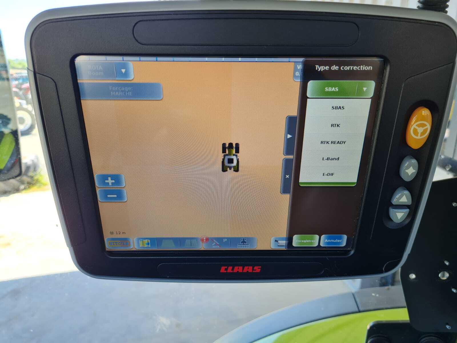 CLAAS ARION 650 CMATIC CEBIS