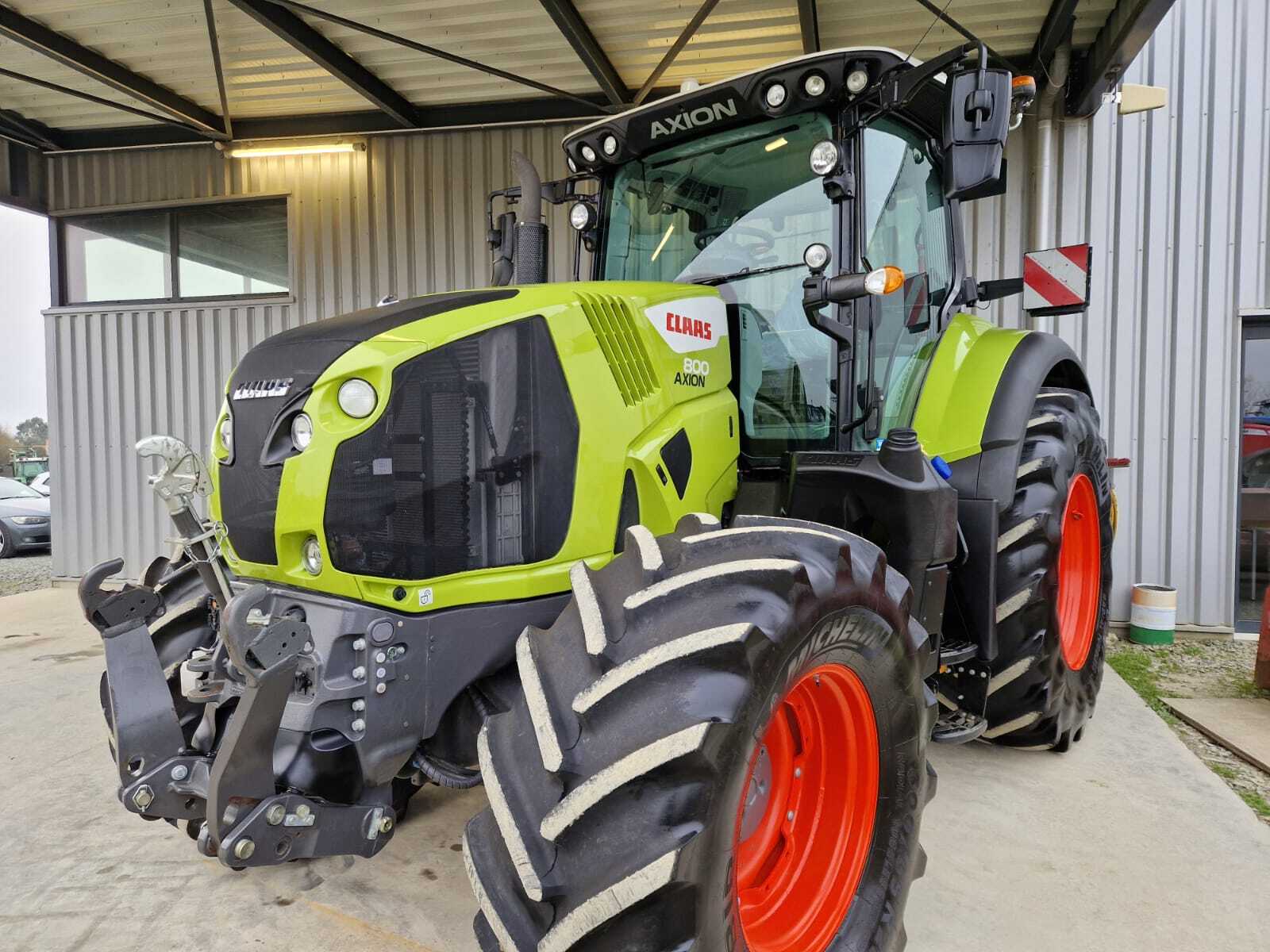 CLAAS AXION 800 CIS