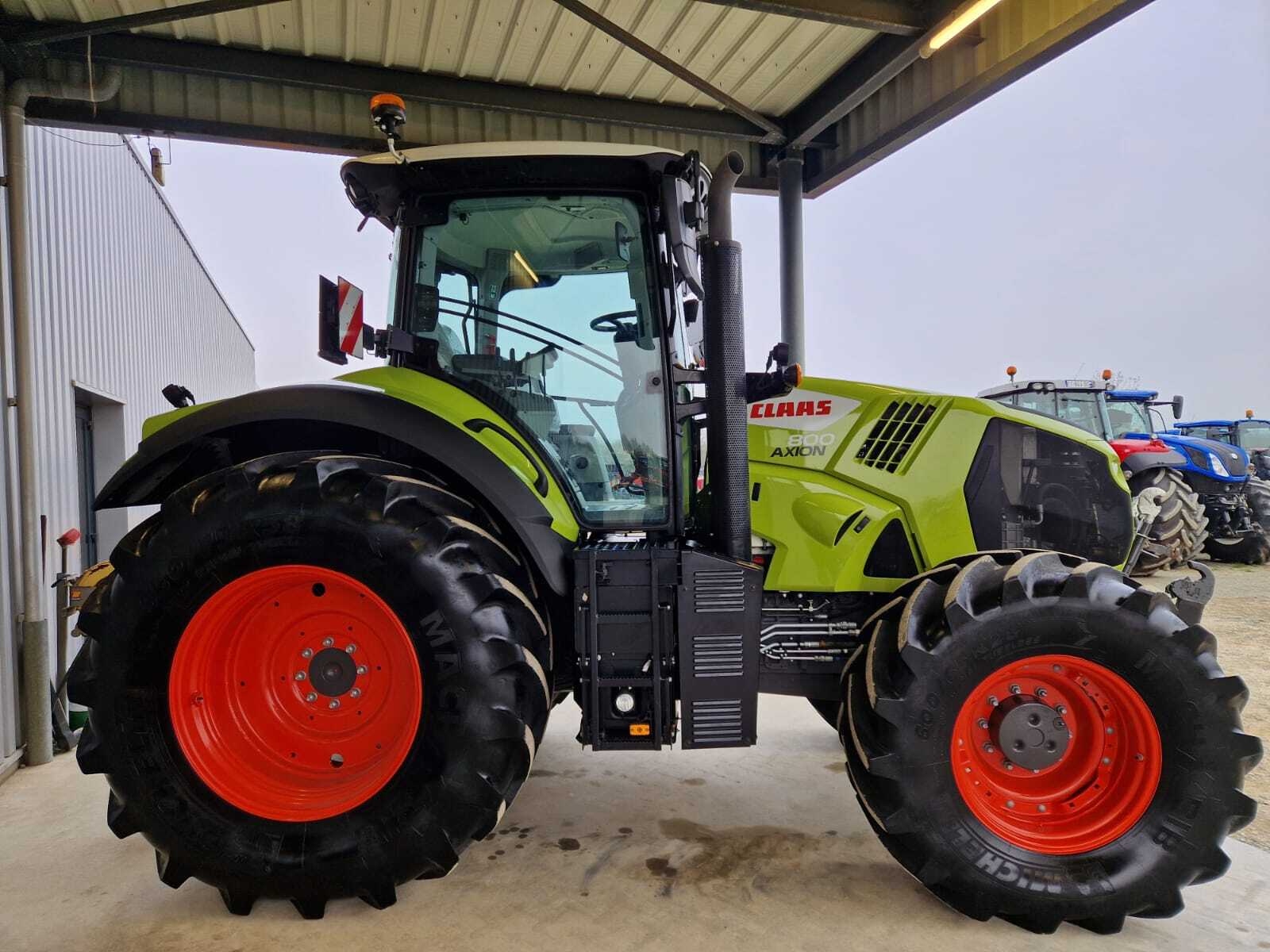 CLAAS AXION 800 CIS