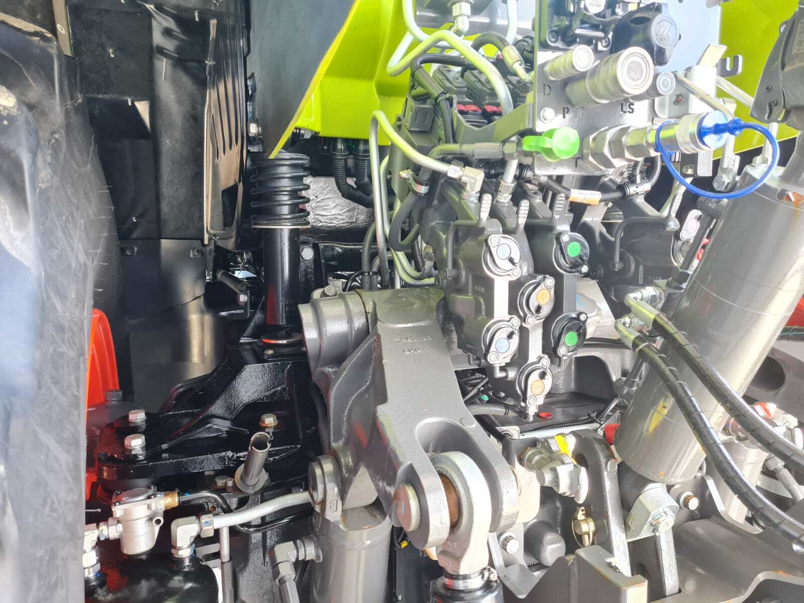 CLAAS AXION 810 CMATIC CEBIS