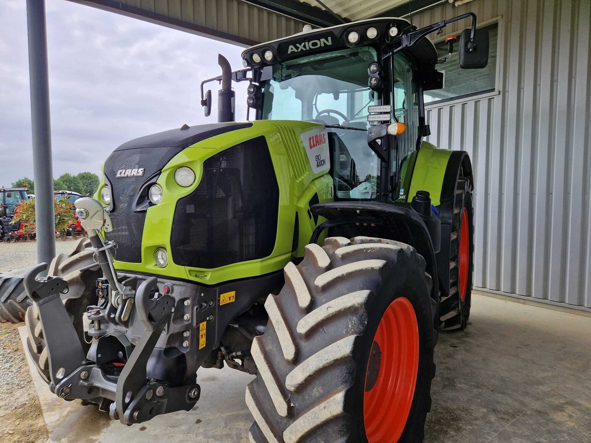 CLAAS AXION 810 CMATIC CEBIS