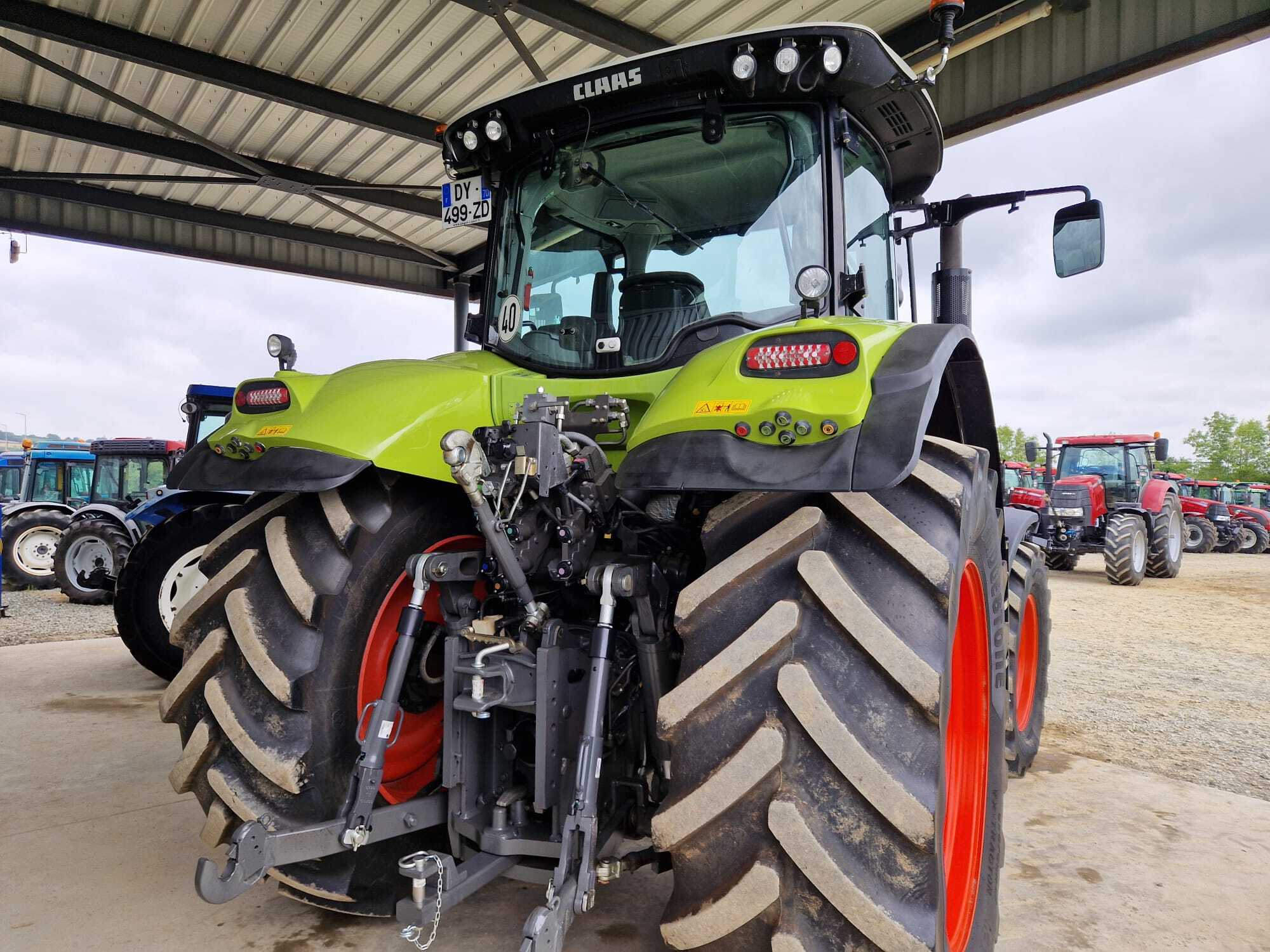 CLAAS AXION 810 CMATIC CEBIS