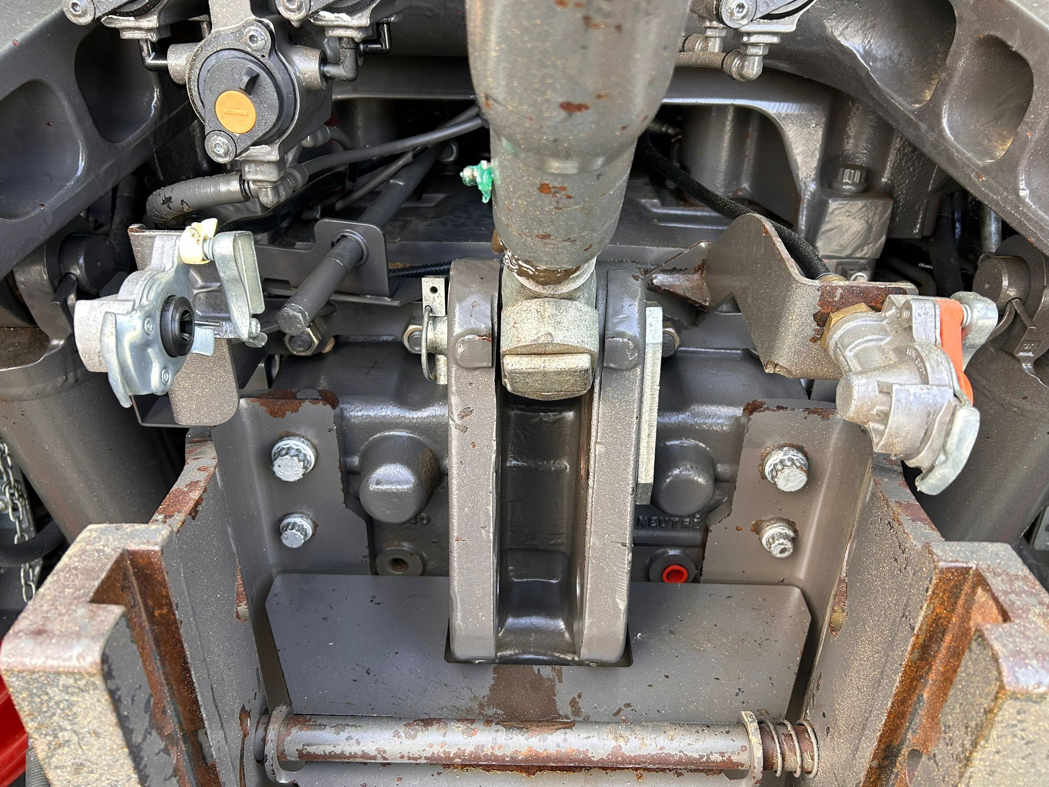 CLAAS AXION 820 CEBIS