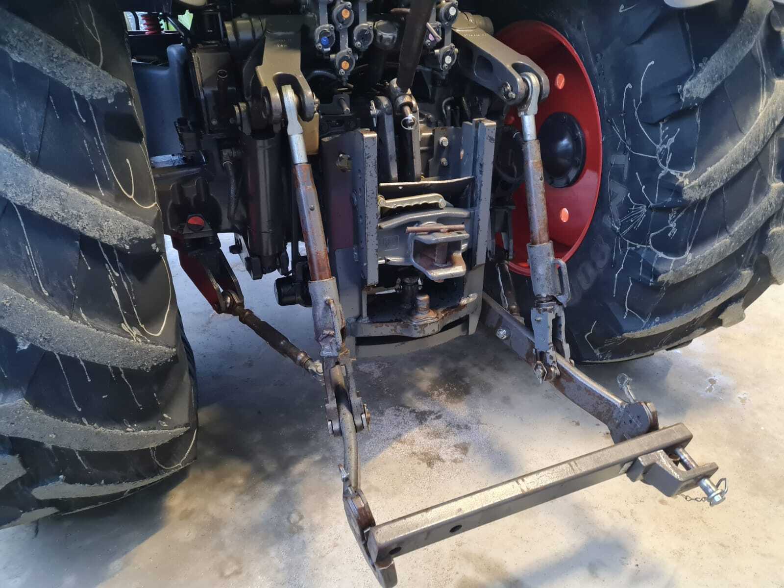 CLAAS AXION 820 CEBIS