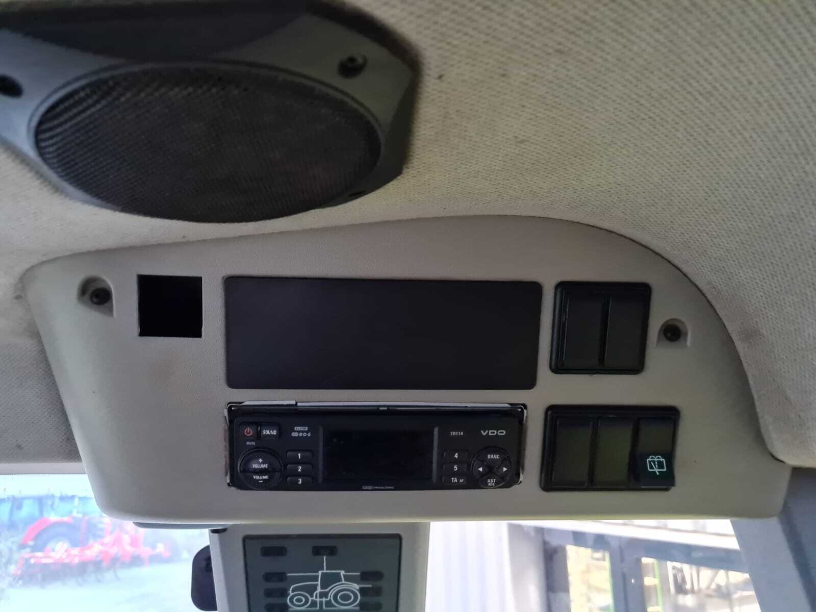 CLAAS AXION 820 CEBIS