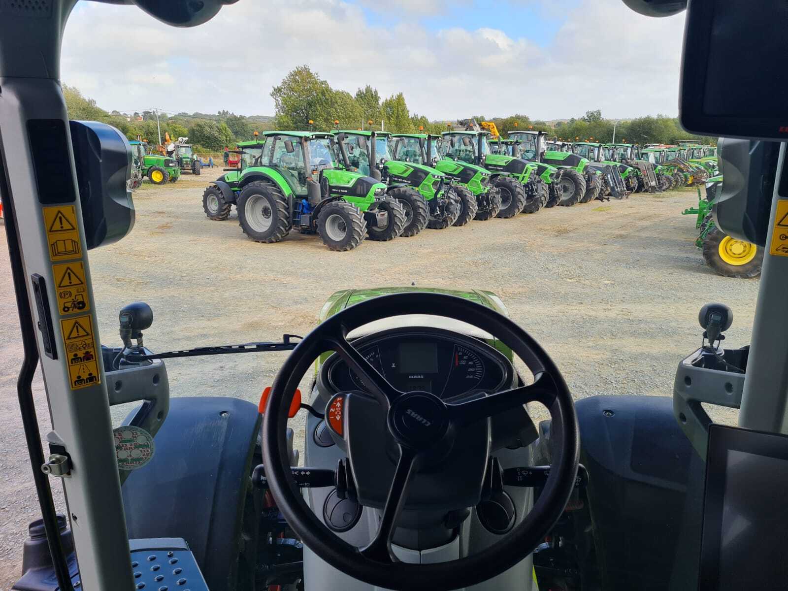 CLAAS AXION 830 CMATIC CEBIS