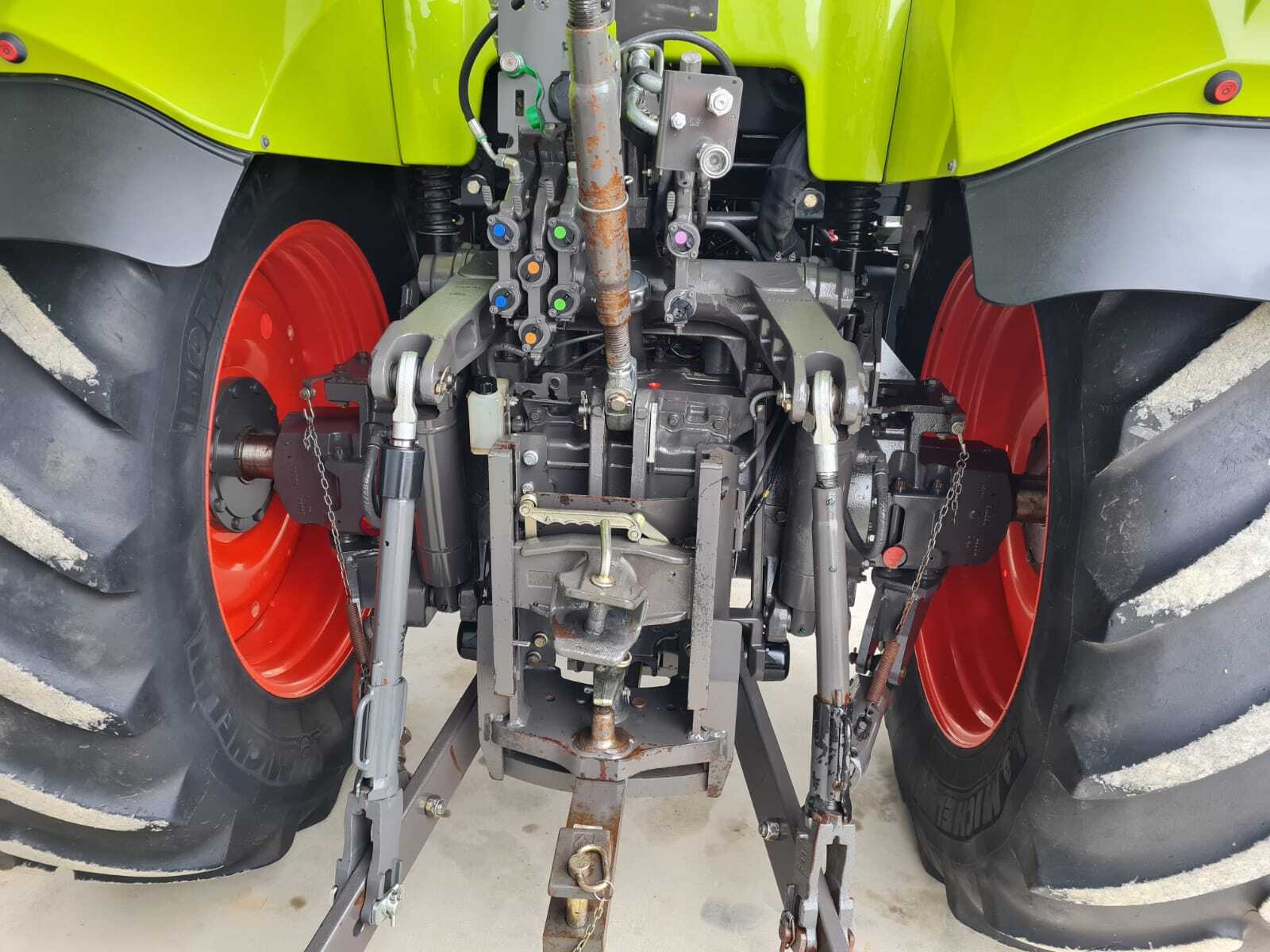 CLAAS AXION 850 CIS