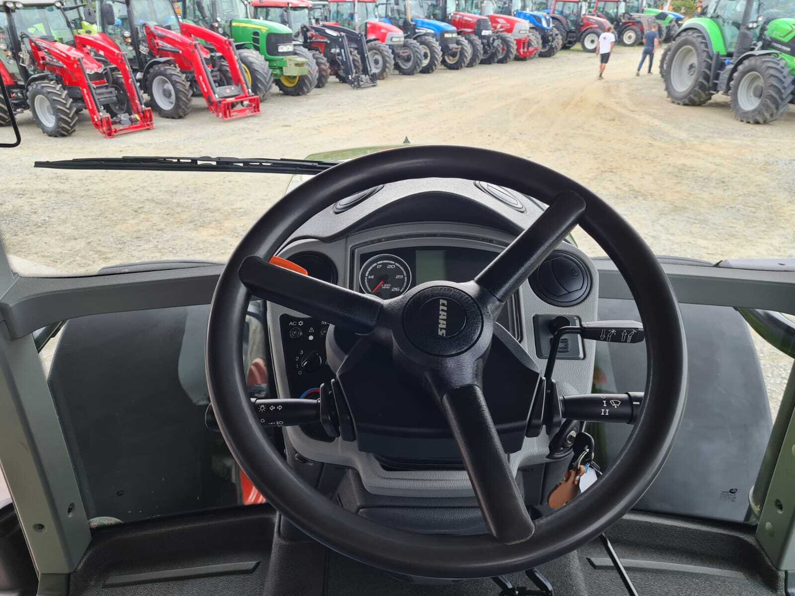 CLAAS AXION 850 CIS