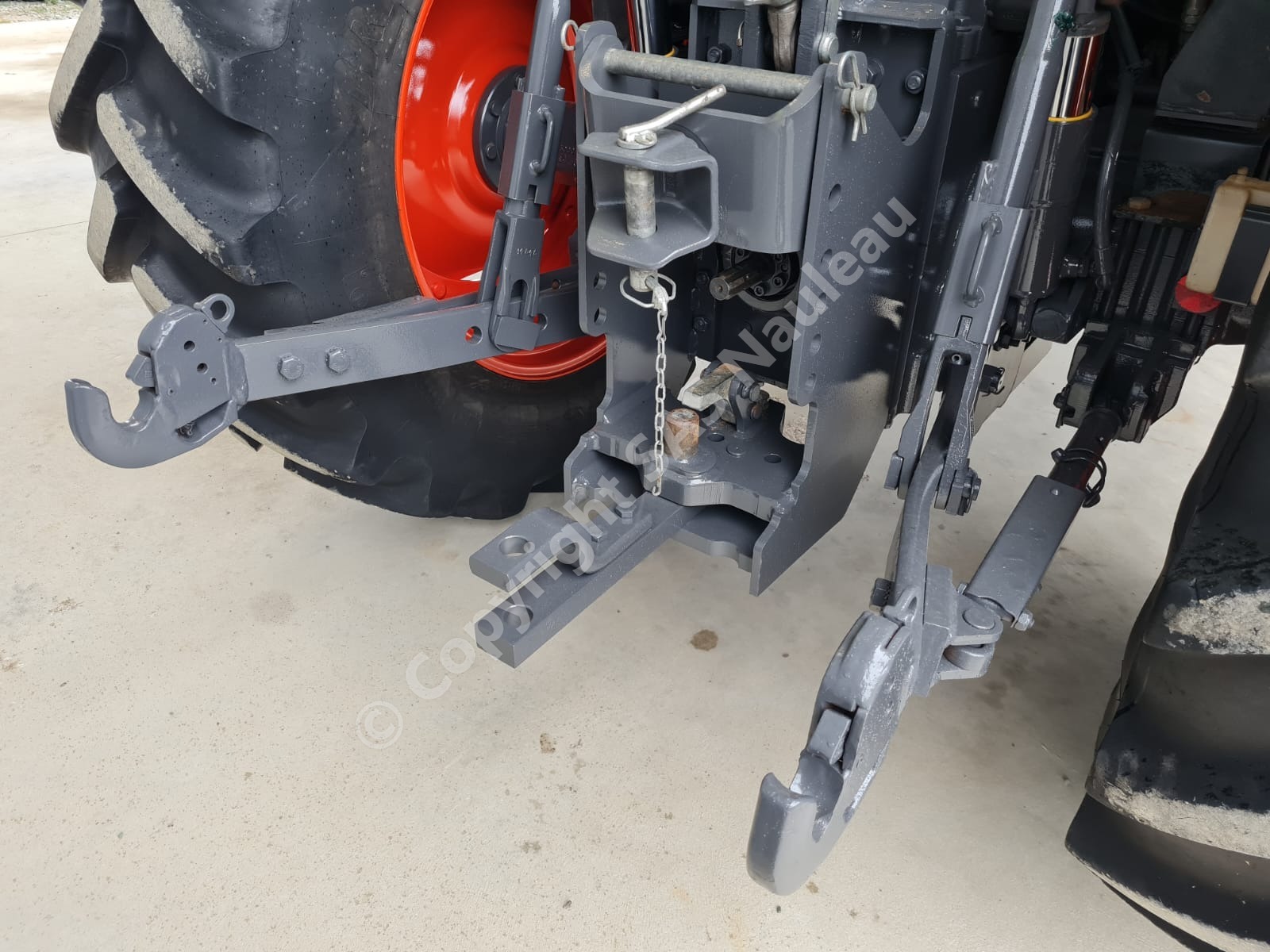 CLAAS AXOS 330 CX