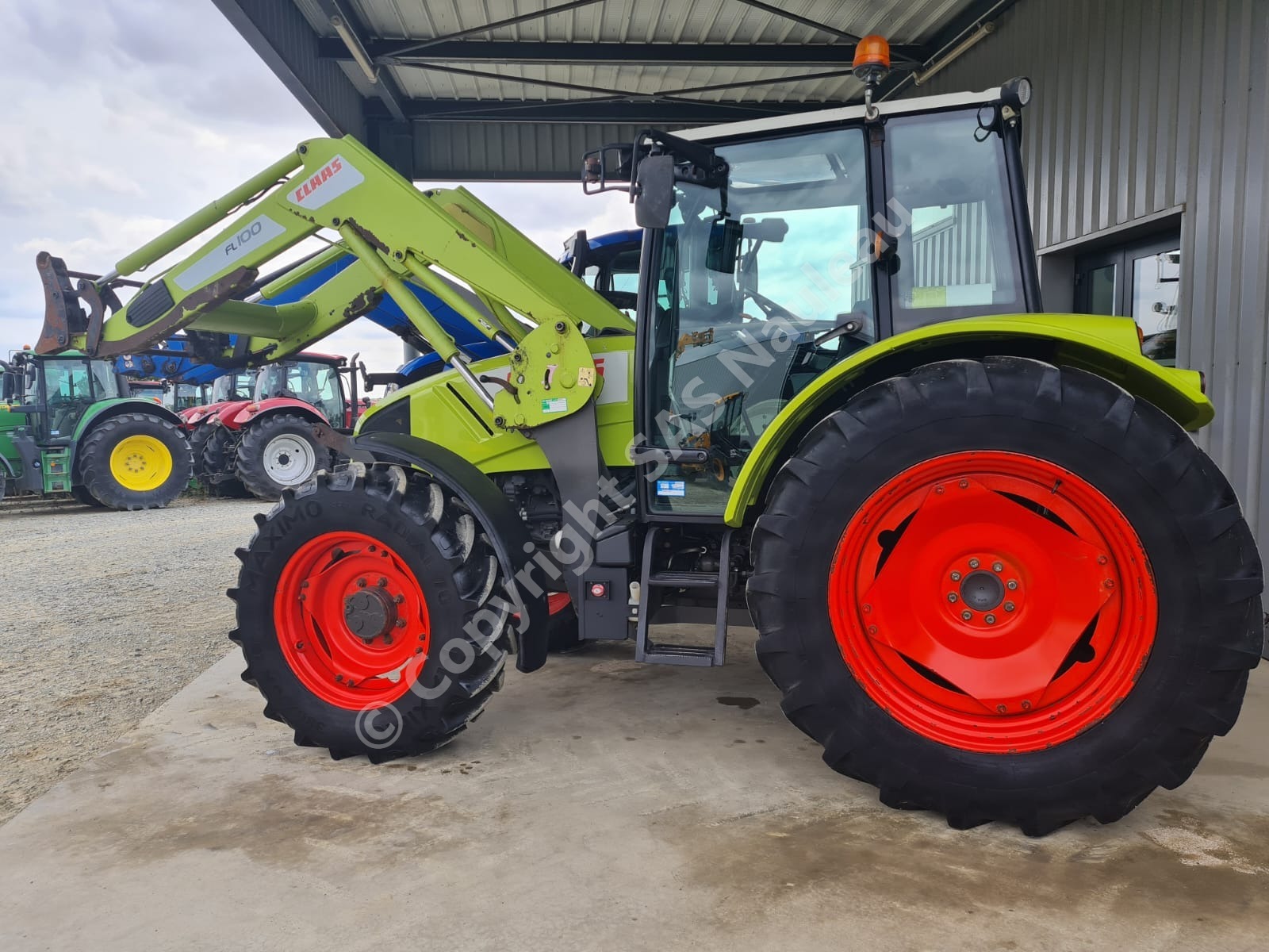 CLAAS AXOS 340