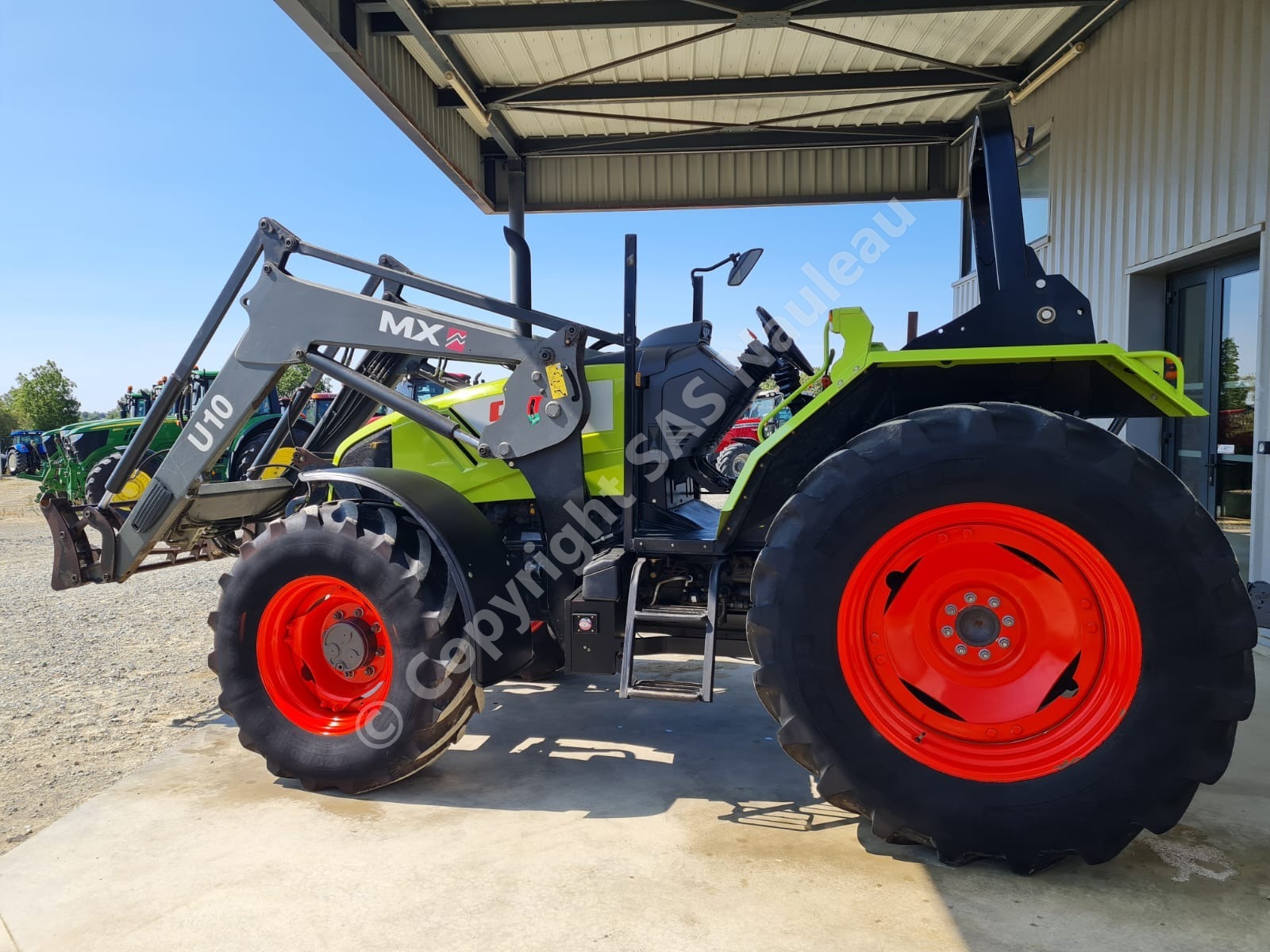 CLAAS AXOS 340