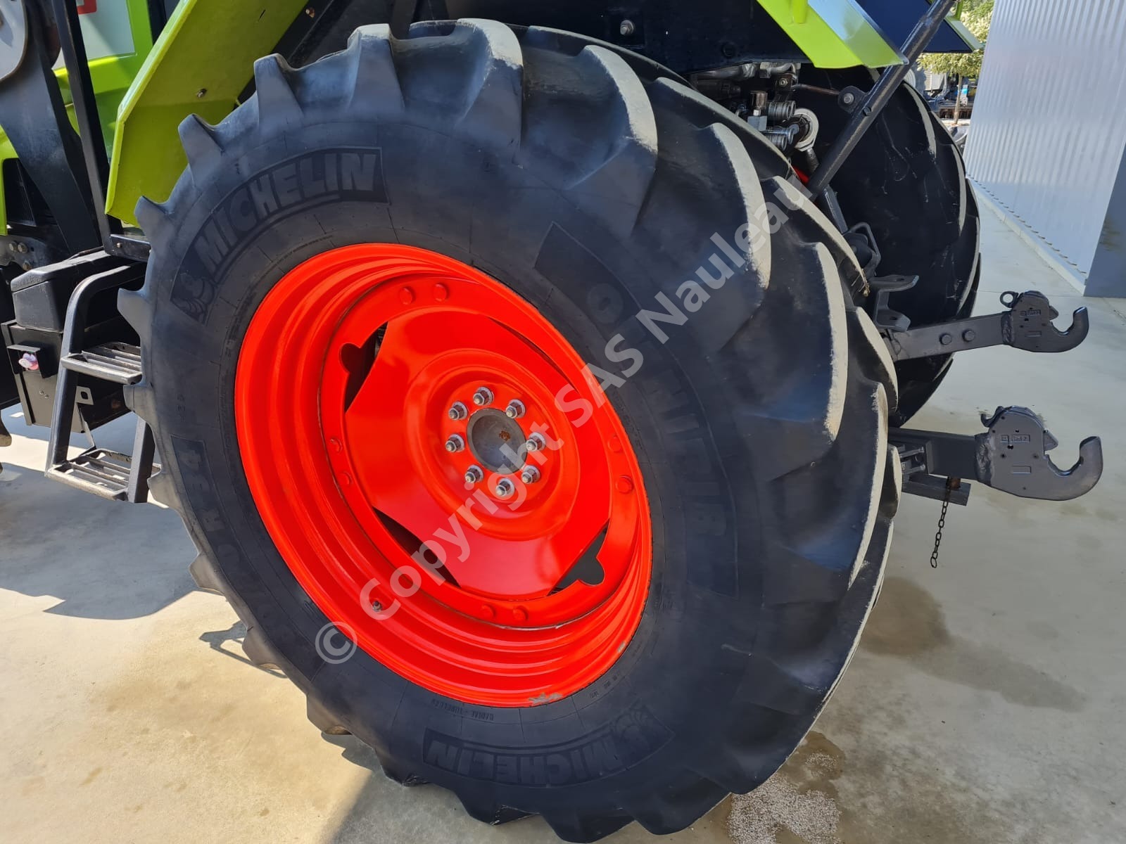 CLAAS AXOS 340
