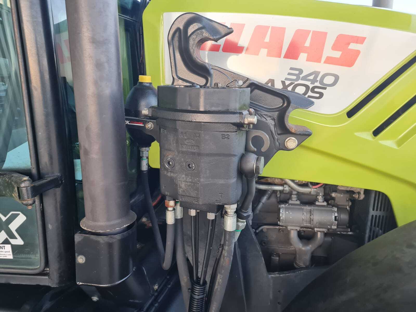 CLAAS AXOS 340 CX