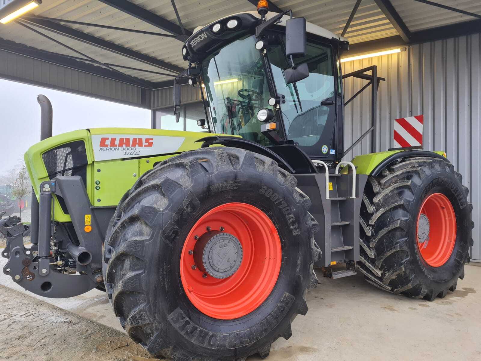 CLAAS XERION 3800 TRAC