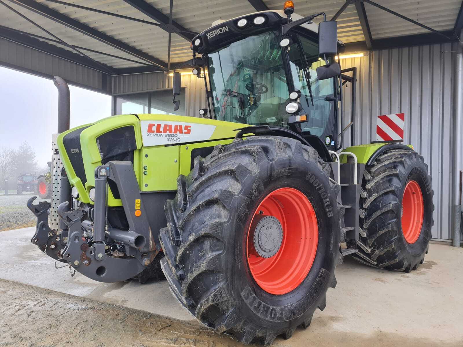 CLAAS XERION 3800 TRAC