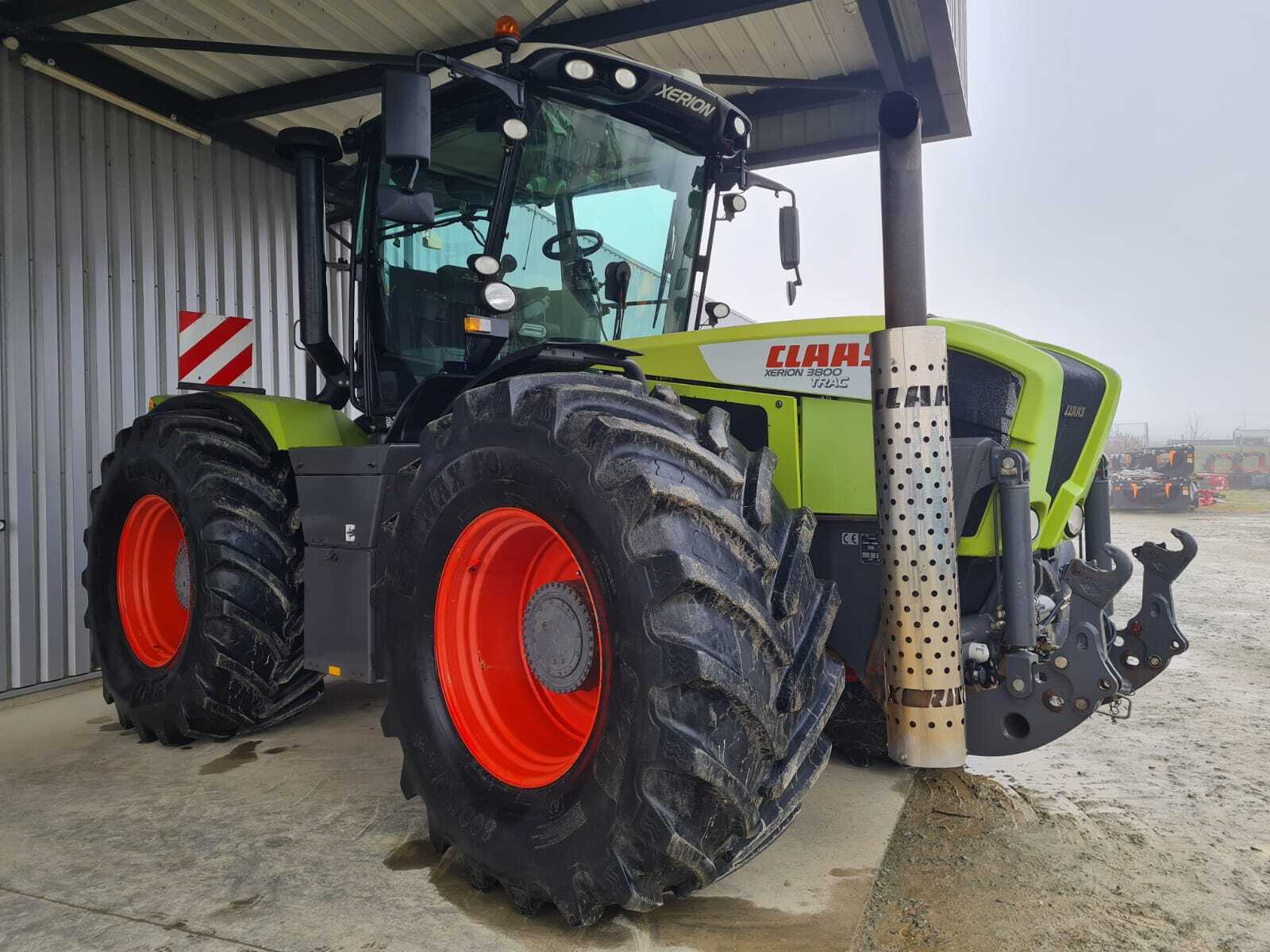 CLAAS XERION 3800 TRAC