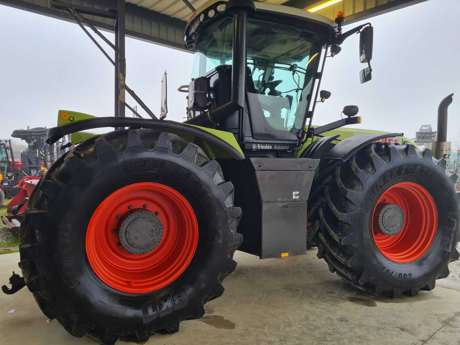 CLAAS XERION 3800 TRAC