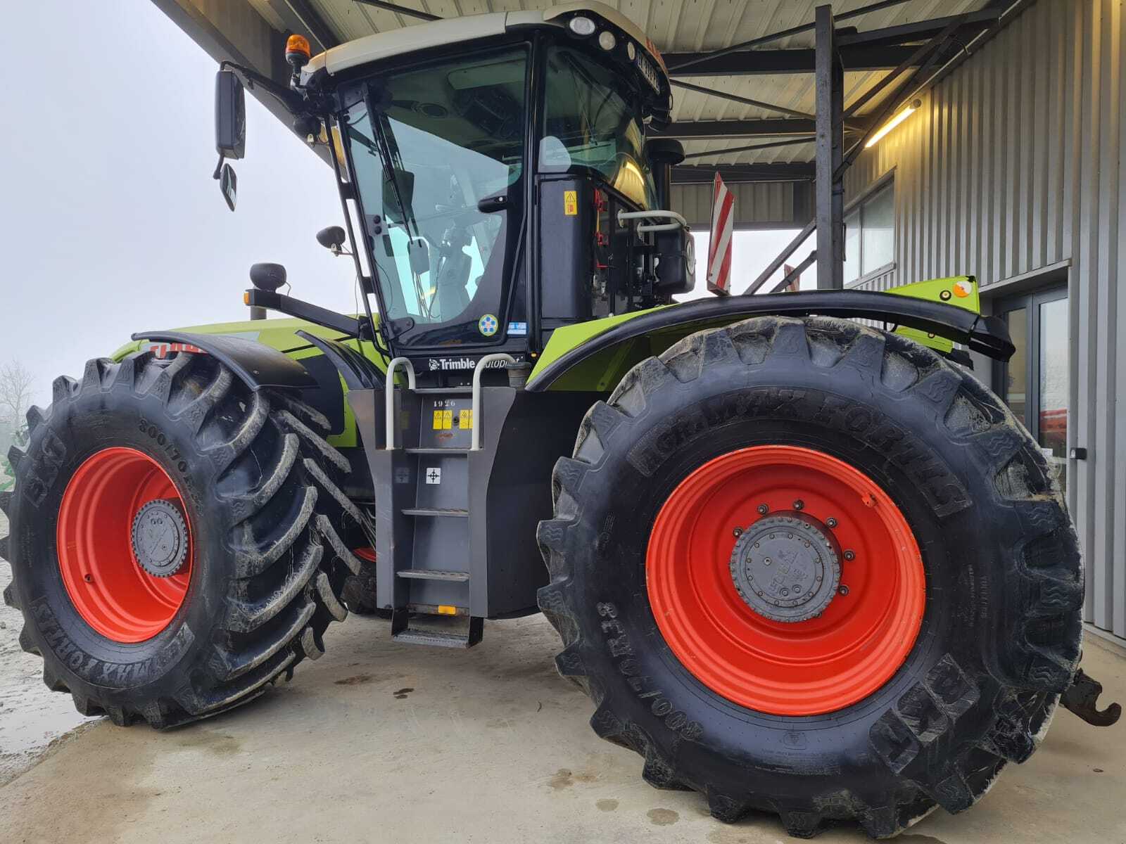 CLAAS XERION 3800 TRAC