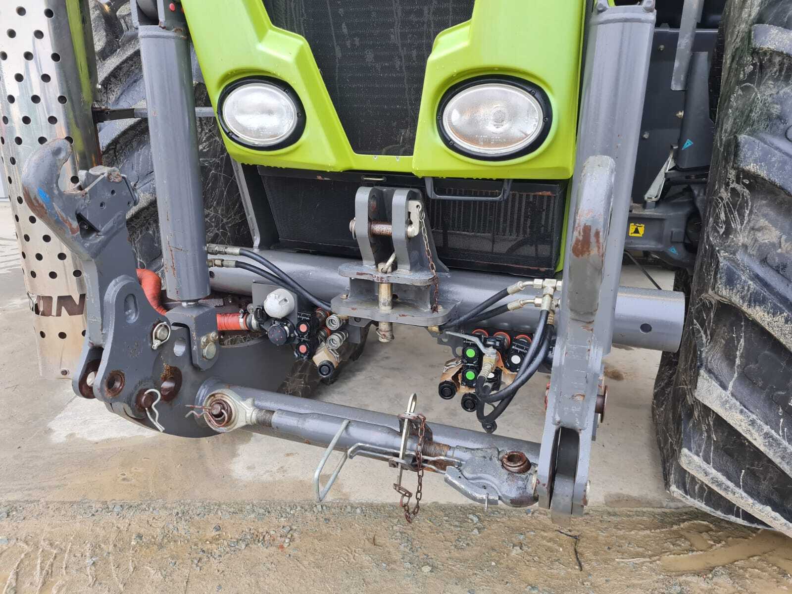 CLAAS XERION 3800 TRAC