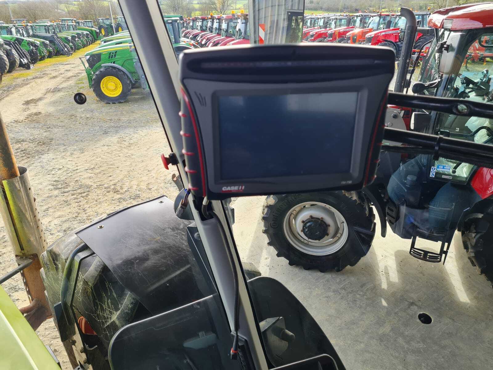 CLAAS XERION 3800 TRAC