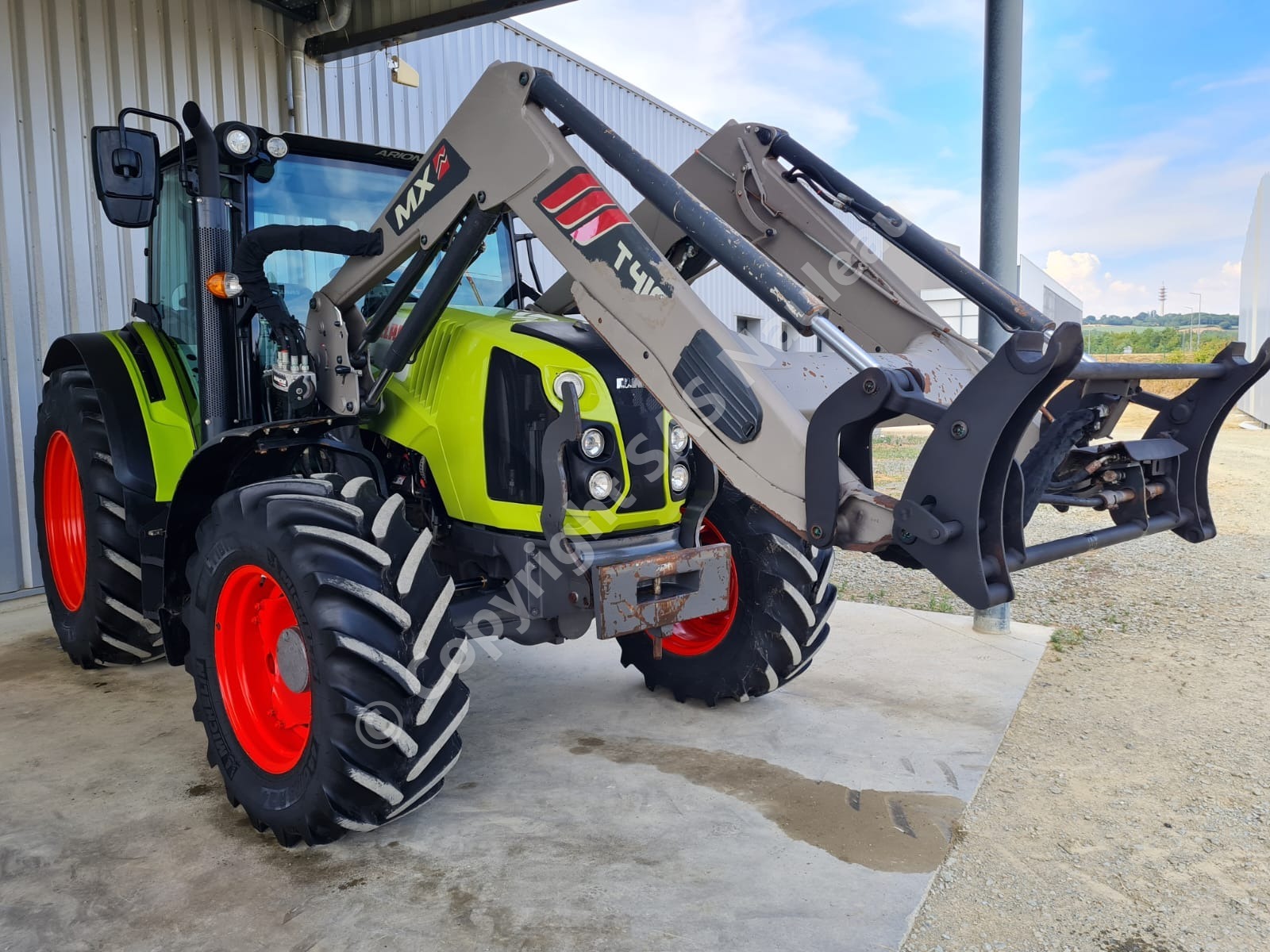 CLAAS ARION 420 CABINE BASSE