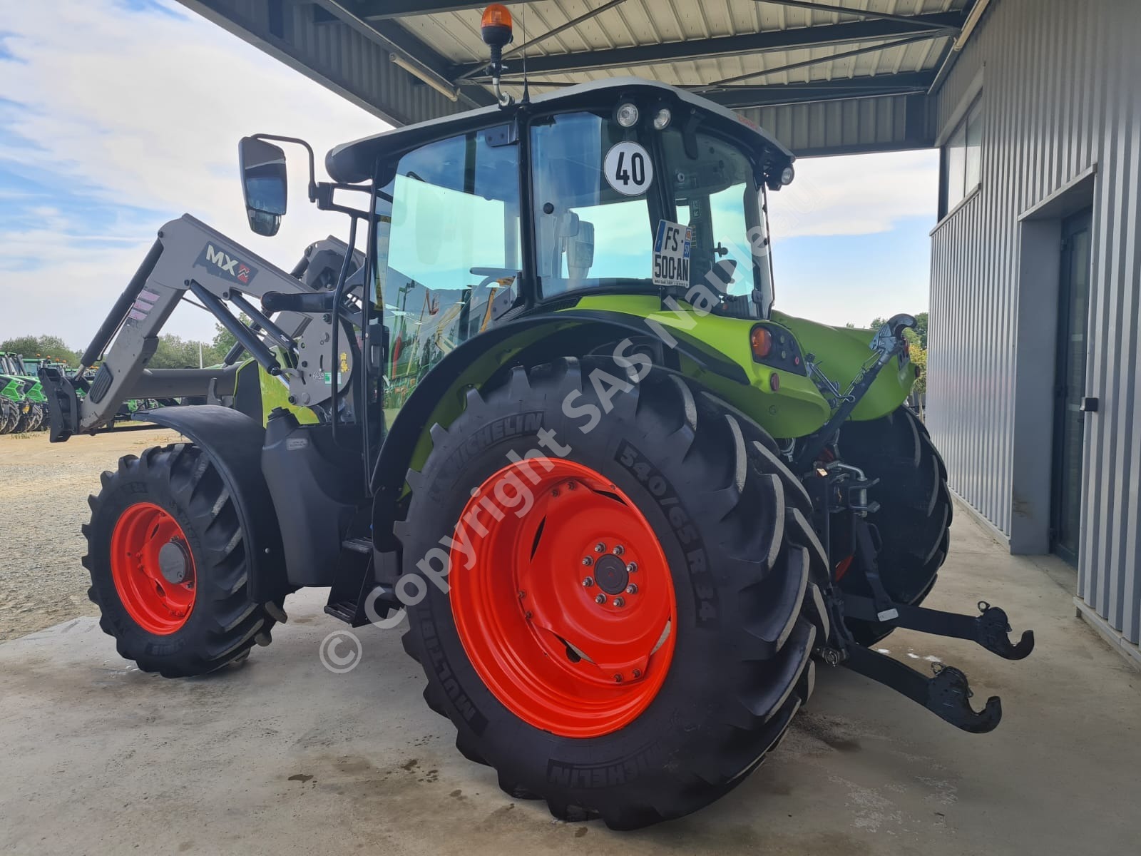 CLAAS ARION 420 CABINE BASSE