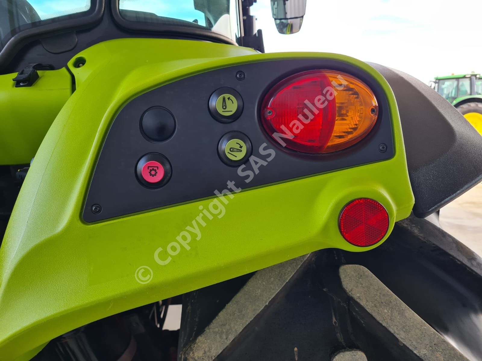 CLAAS ARION 420 CABINE BASSE