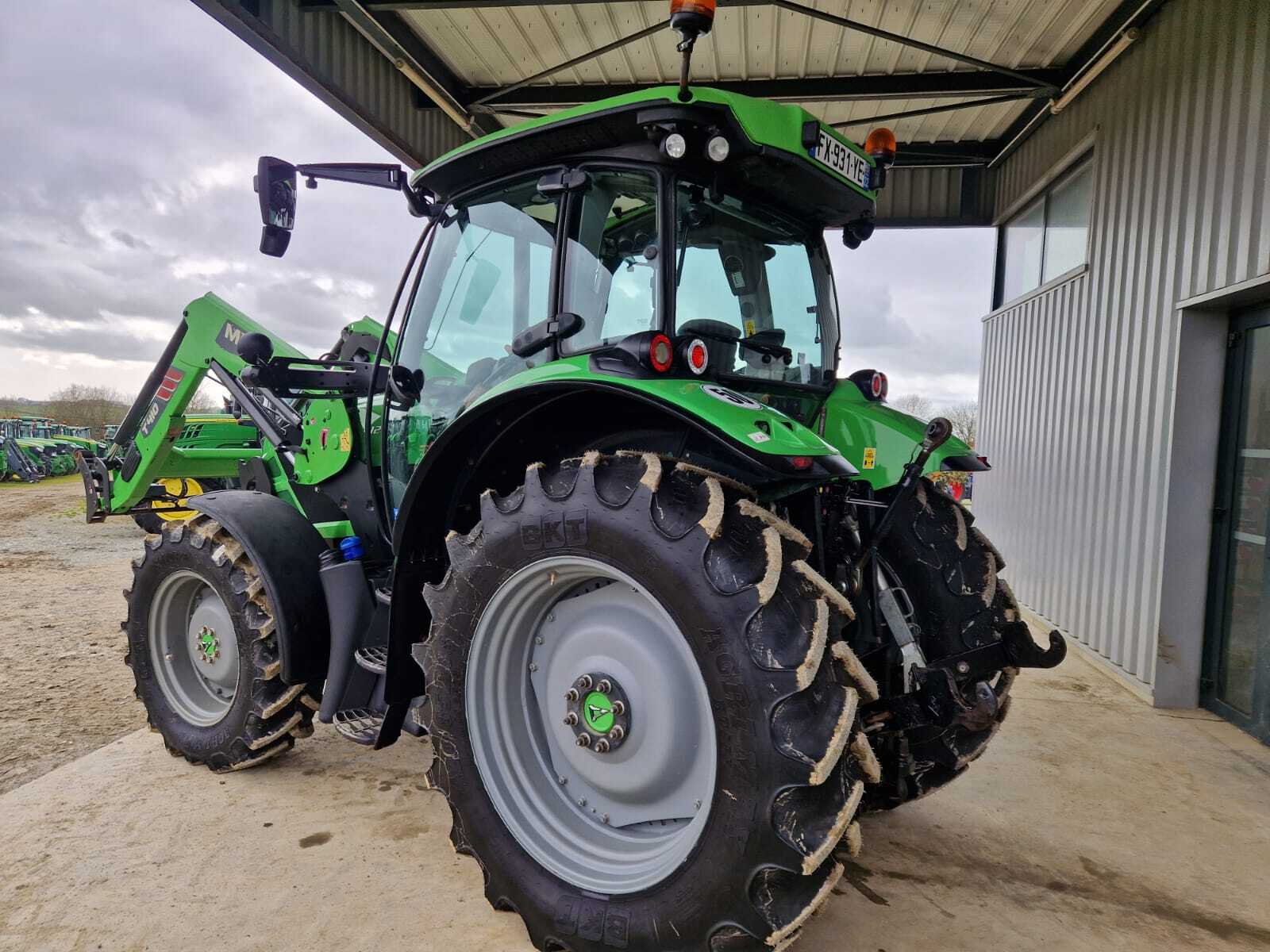 DEUTZ AGROTRON 6120
