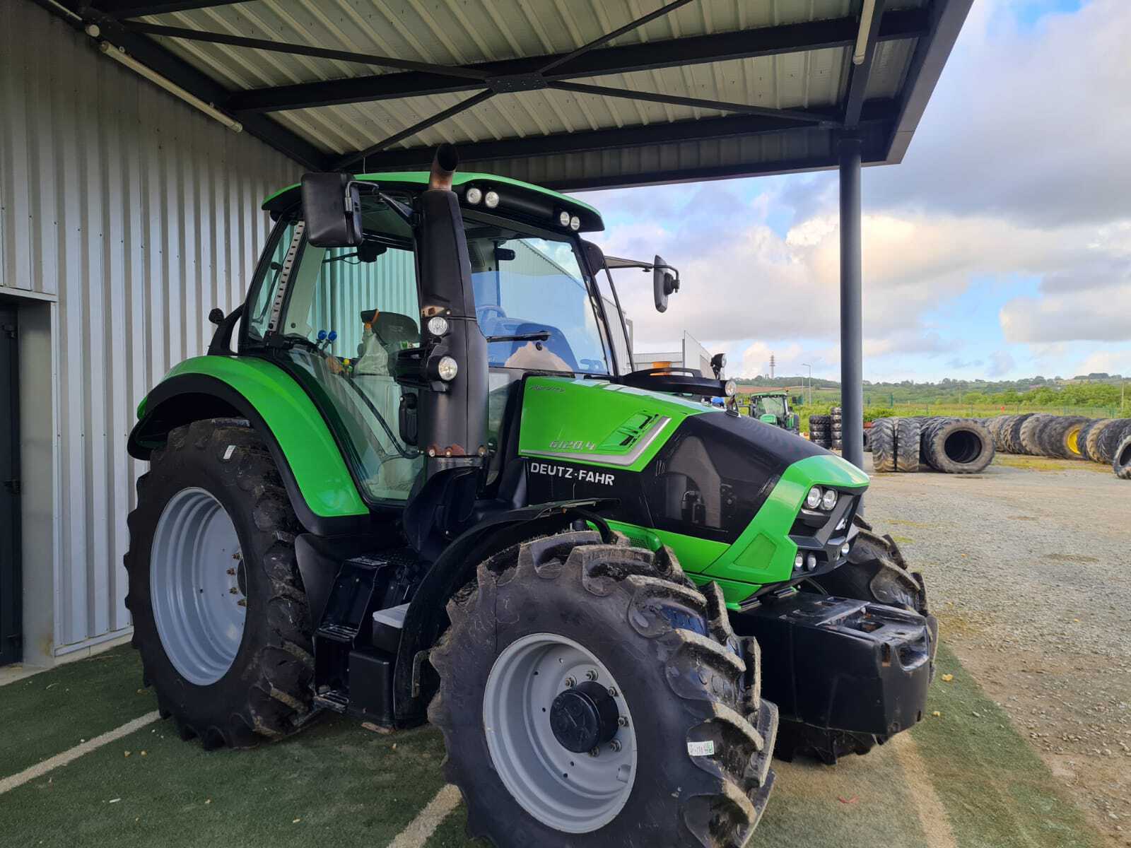 deutz-agrotron-6120-4