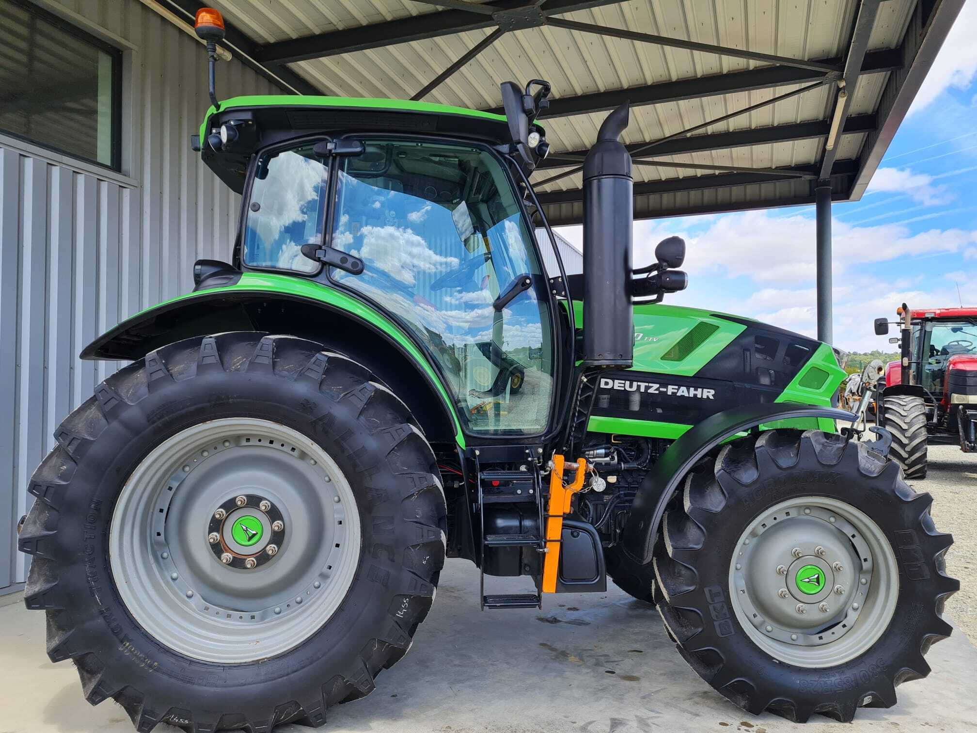 DEUTZ AGROTRON 6140.4 TTV
