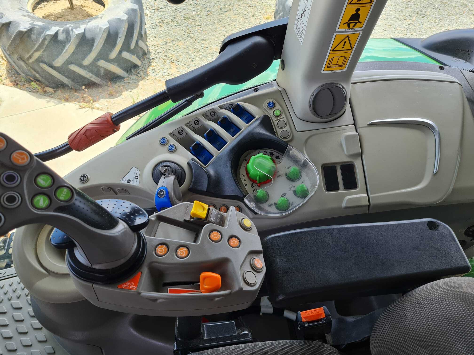 DEUTZ AGROTRON 6140.4 TTV