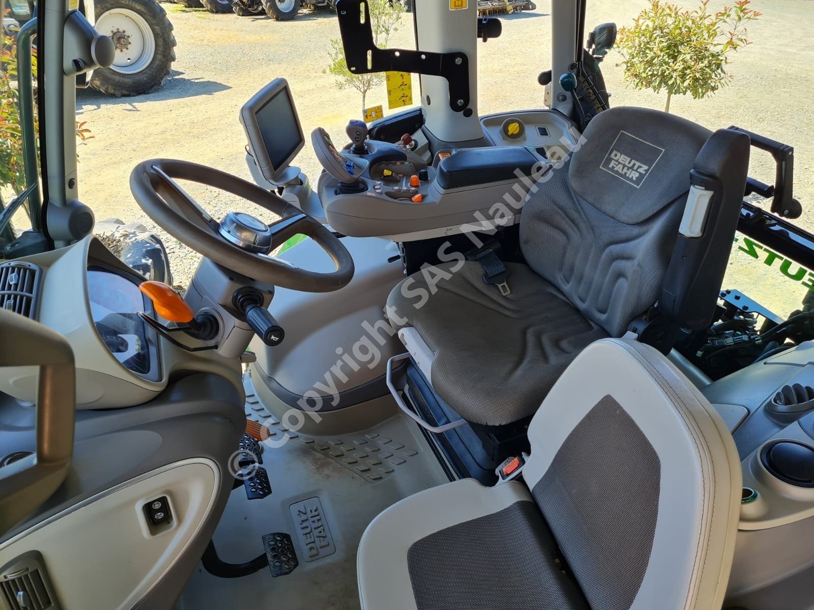 DEUTZ AGROTRON 6140.4 TTV