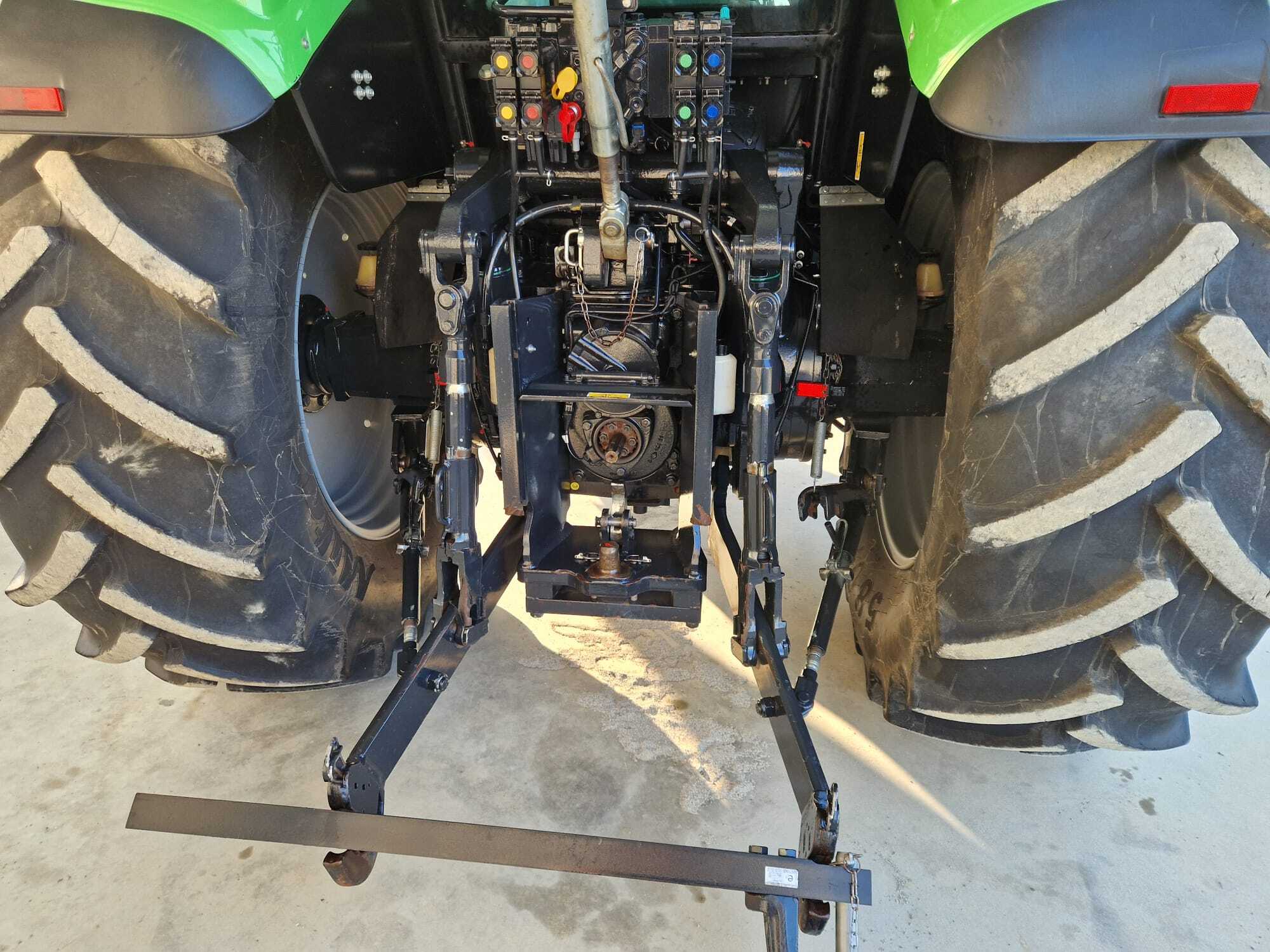 DEUTZ AGROTRON 6155 TTV