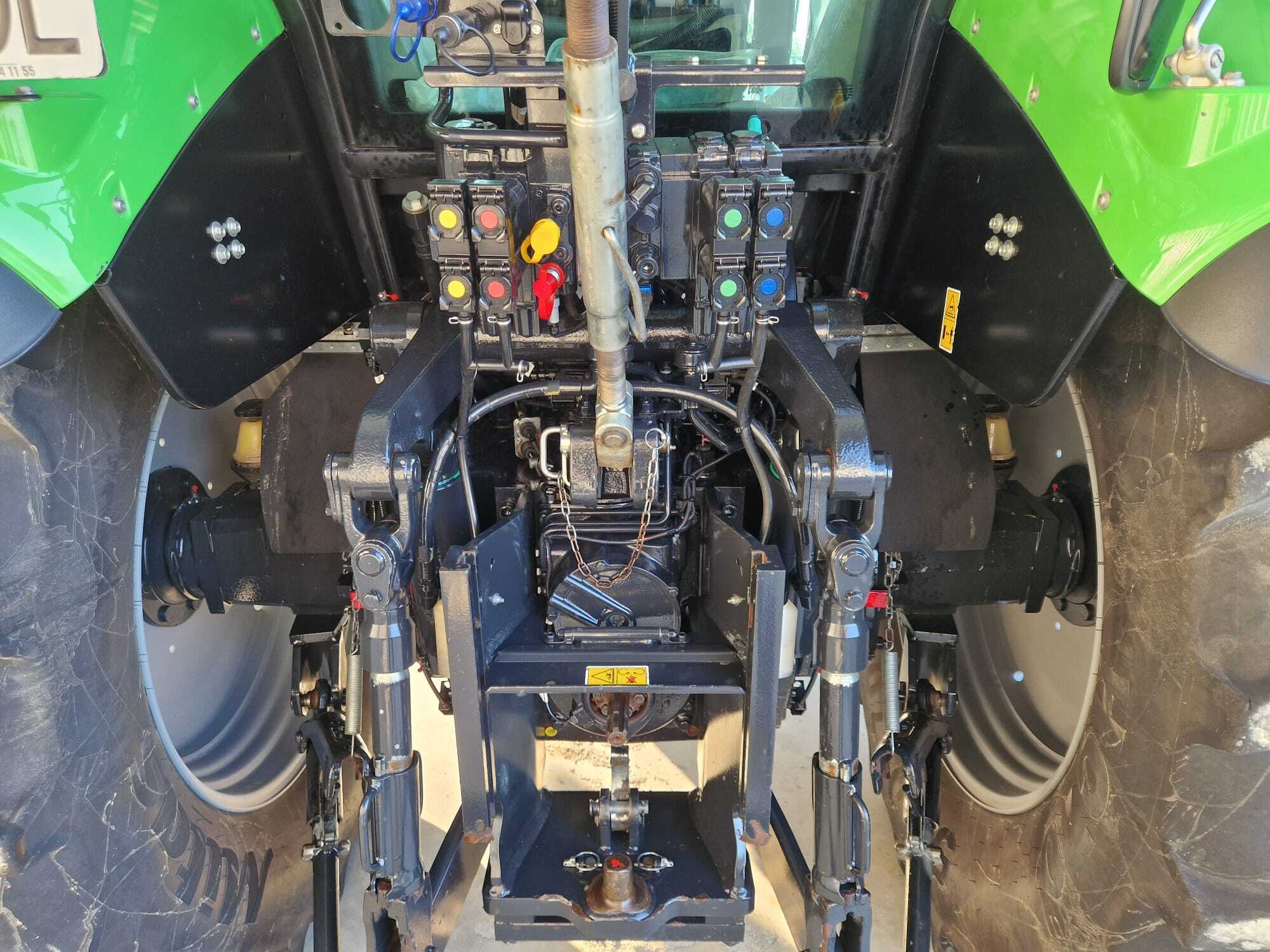 DEUTZ AGROTRON 6155 TTV
