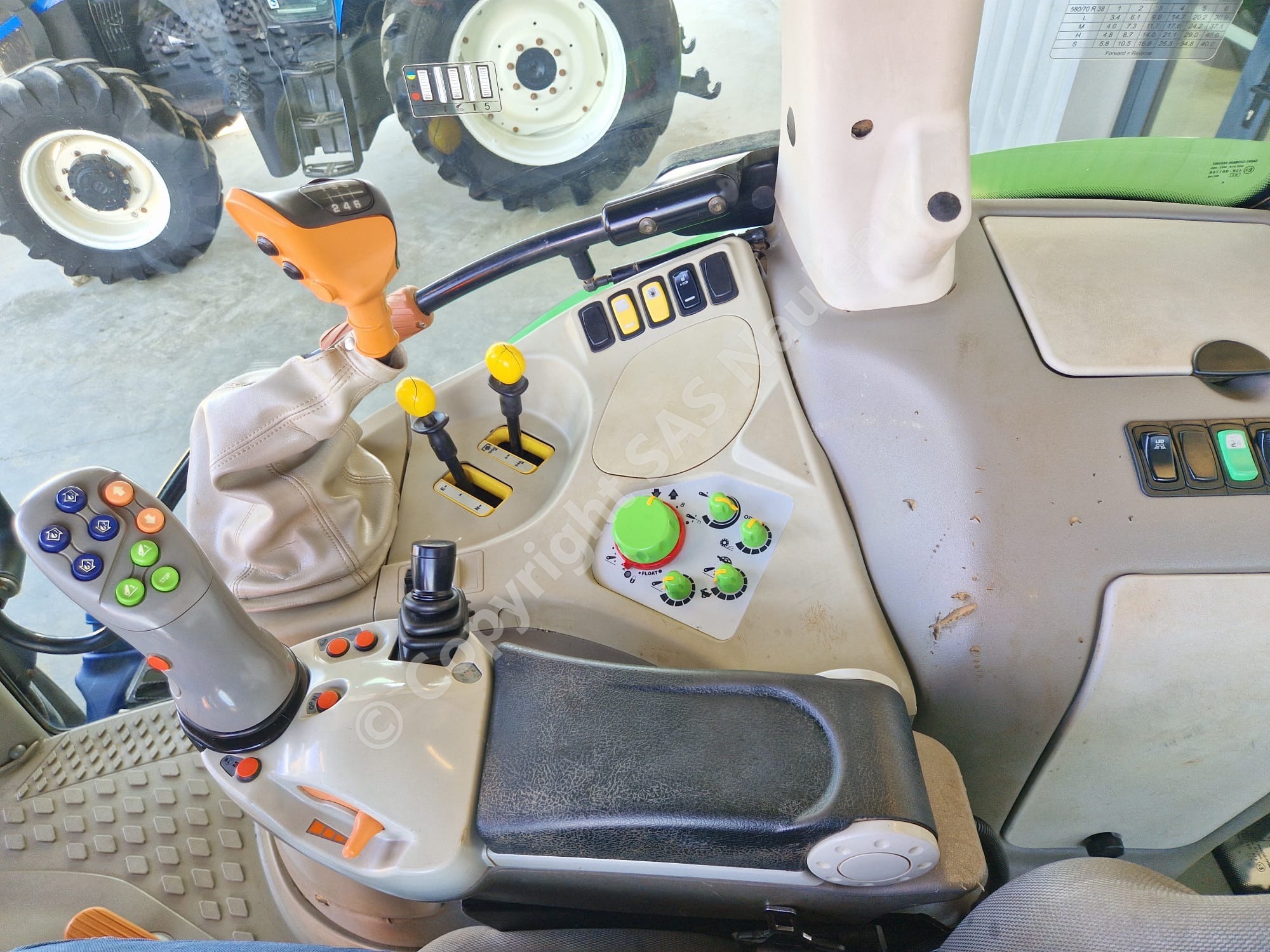 DEUTZ AGROTRON 6160P