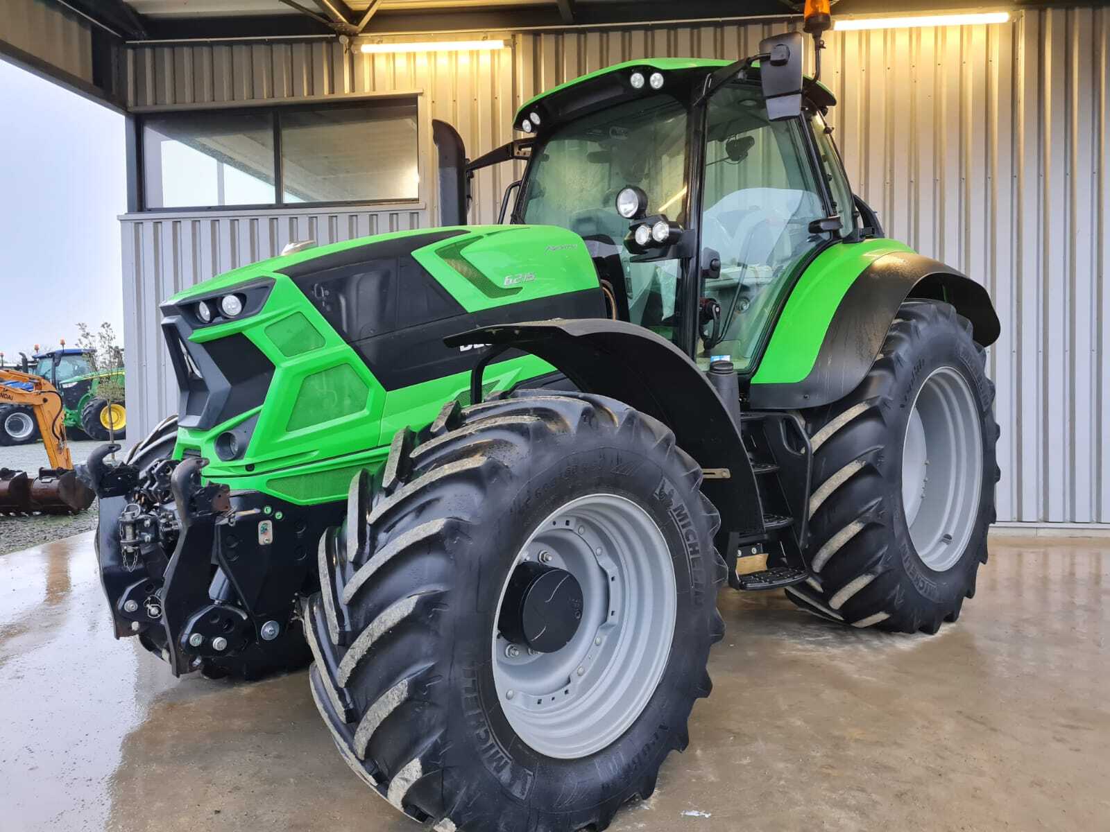 DEUTZ AGROTRON 6215