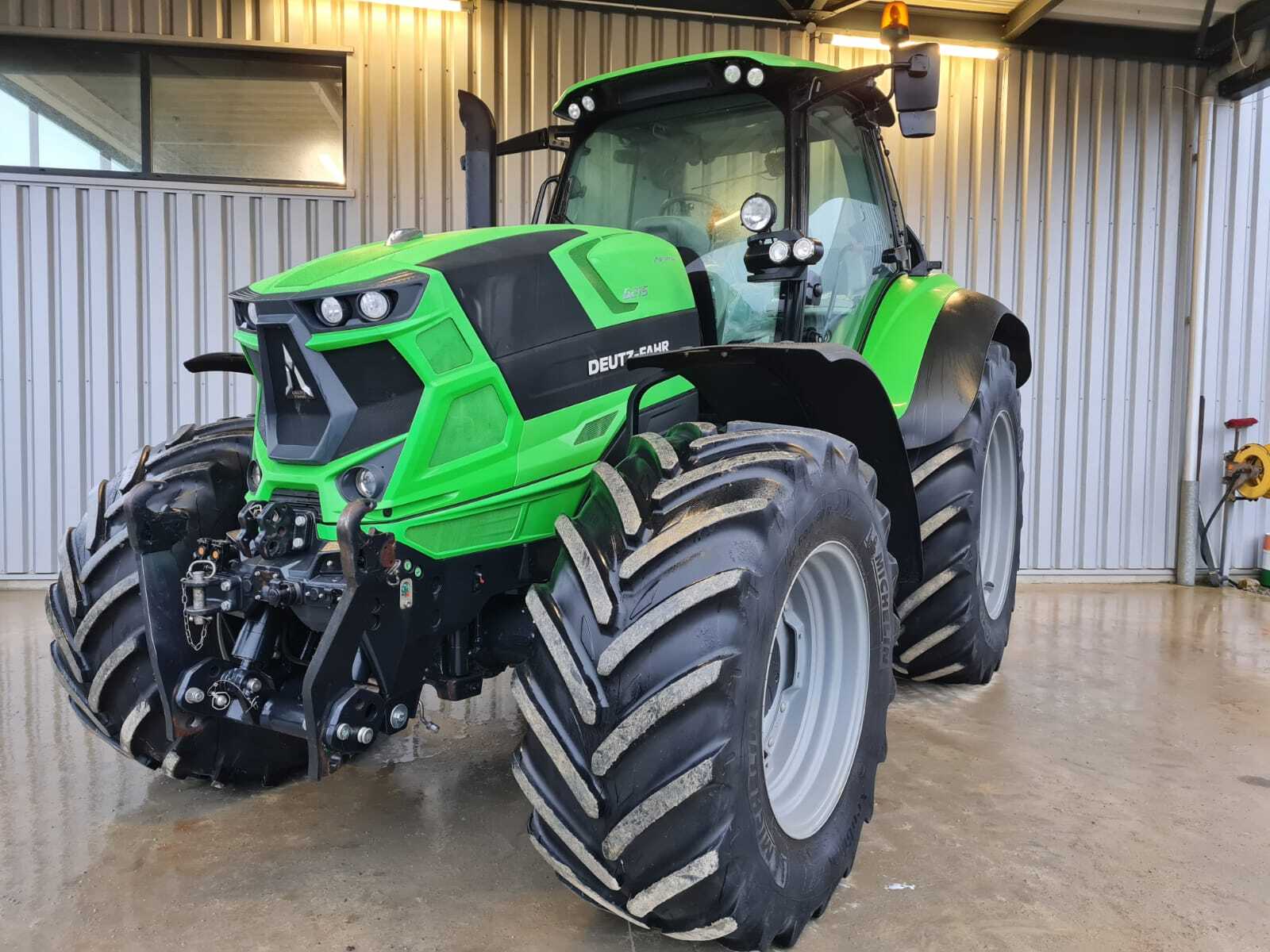 DEUTZ AGROTRON 6215