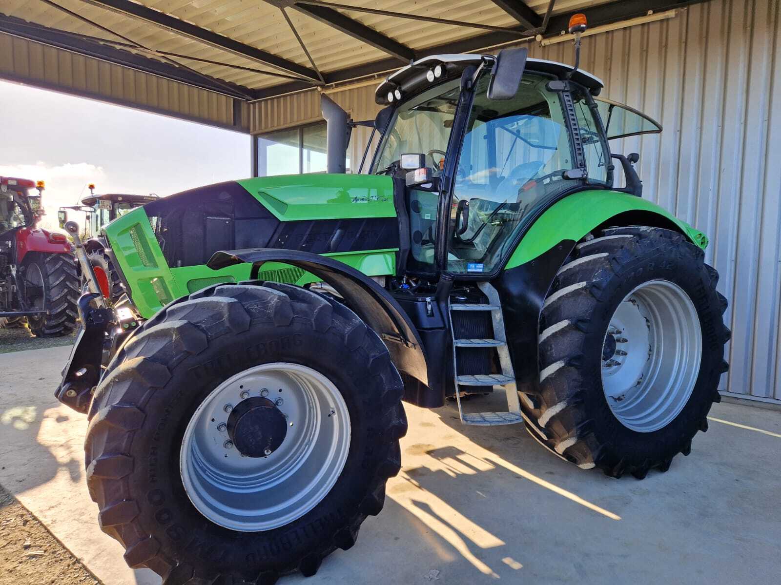 DEUTZ AGROTRON TTV 630